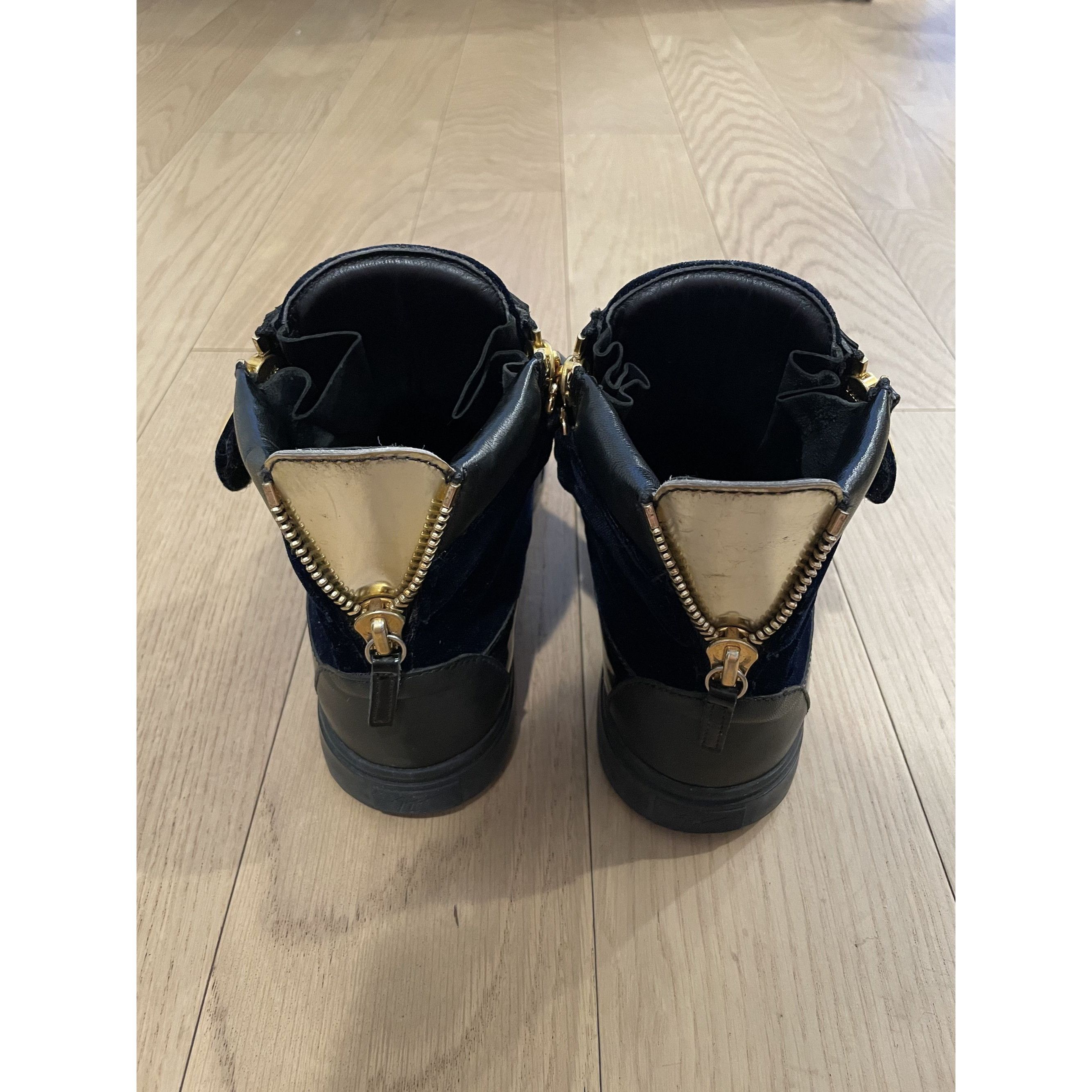 Giuseppe Zanotti Giuseppe Zanotti Black & Gold High-Top Sneakers With Velvet Size US 7 / EU 40 - 3 Thumbnail