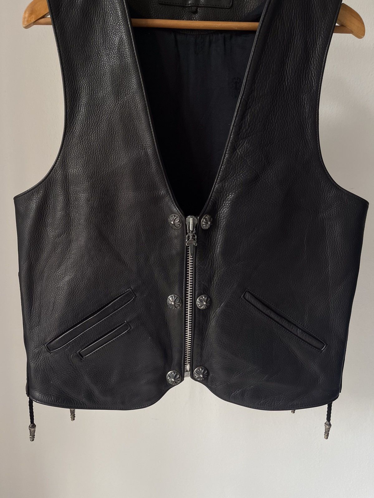 Chrome Hearts 1995 Iconic Chrome Hearts Six Button Leather Vest Size US M / EU 48-50 / 2 - 5 Thumbnail