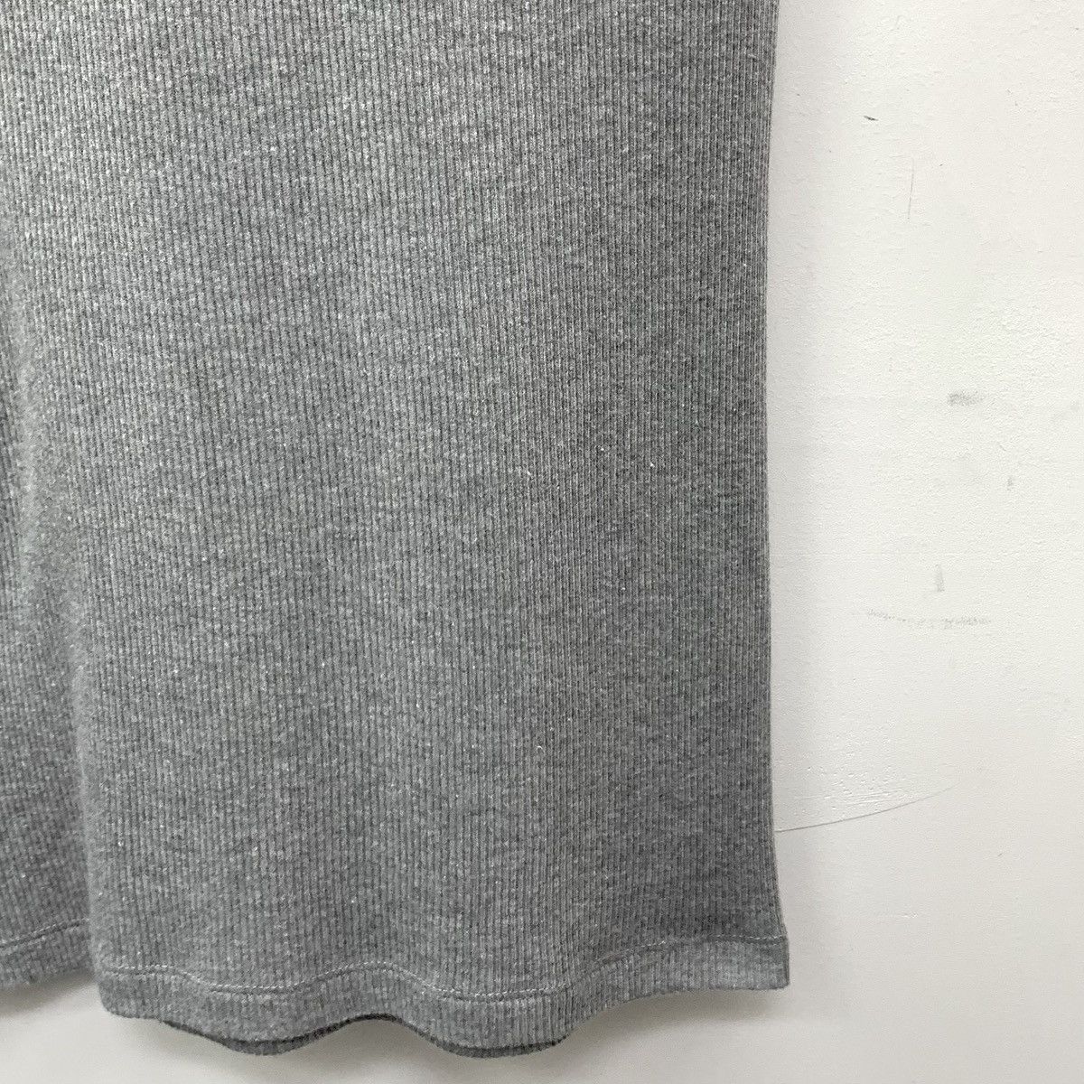 Loewe Loewe 23SS Grey Logo Embroidered Sleeveless Knit Dress K26WX Size XS / US 0-2 / IT 36-38 - 5 Thumbnail