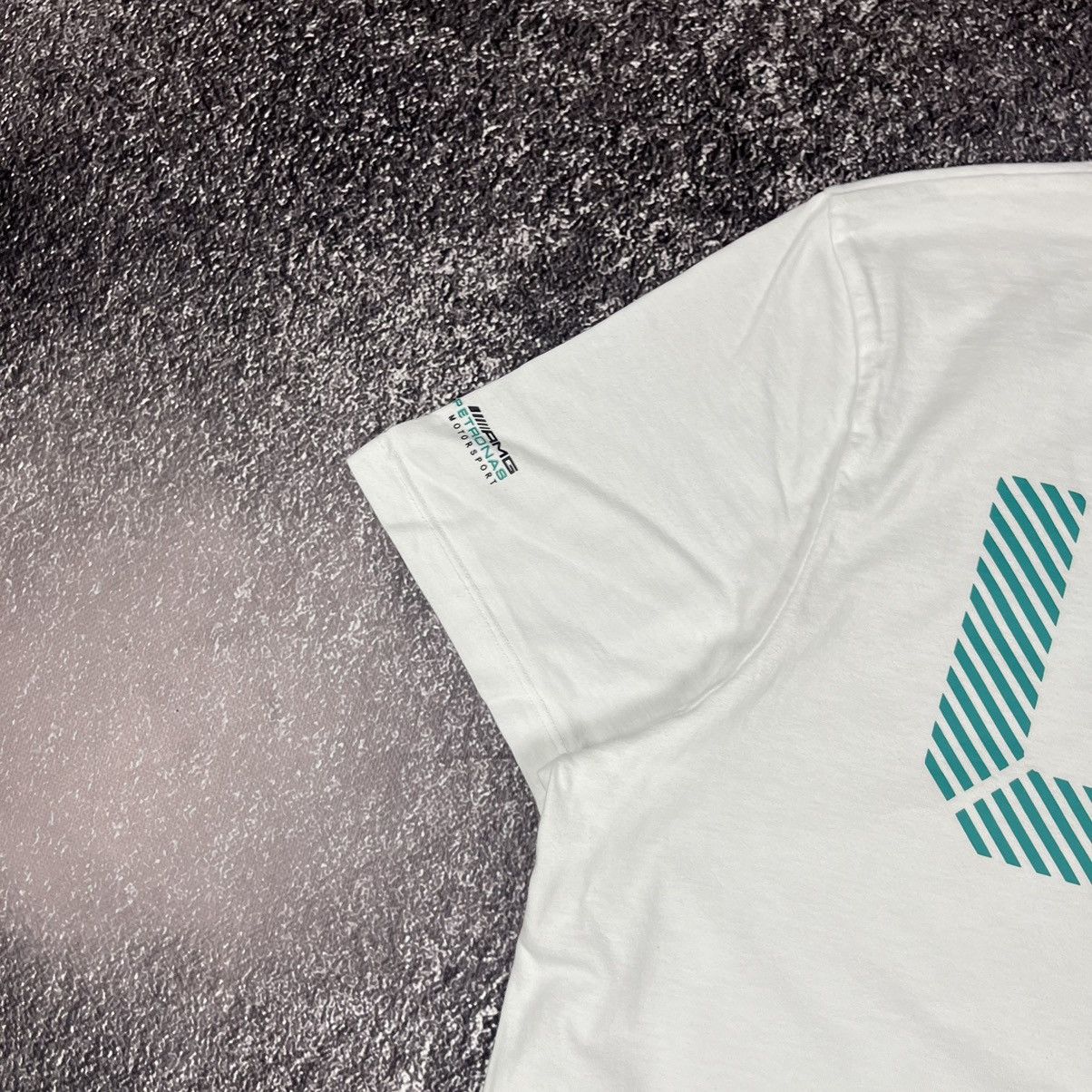 Mercedes-Benz Vintage Mercedes-Benz AMG Petronas F1 Hamilton T-Shirt Size US XL / EU 56 / 4 - 5 Thumbnail