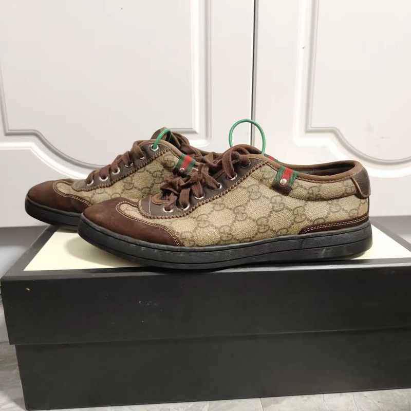 Gucci Gucci GG Suede Casual Sneakers in Dark Brown 0079 Size US 7.5 / EU 40-41 - 1 Thumbnail