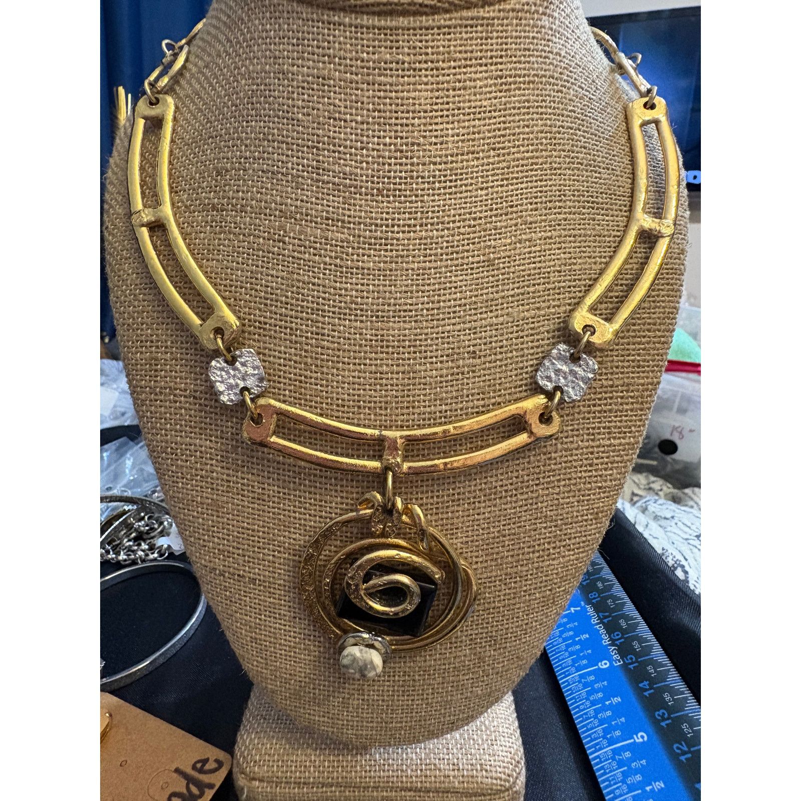 Other Vintage Unsigned Gold Tone Modernist Statement Necklace 16" Size ONE SIZE - 4 Thumbnail