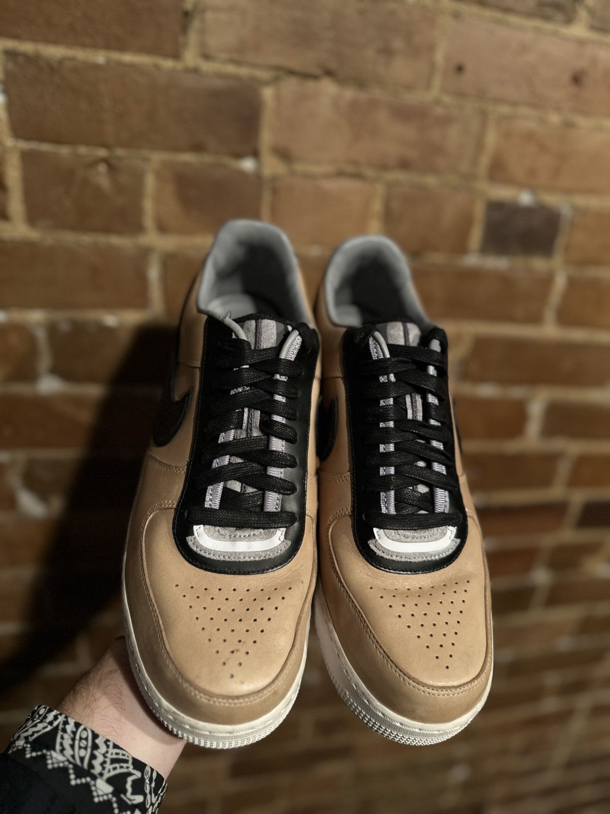 Nike × Riccardo Tisci Ricardo Tisci x Nike Air Force 1 Low Tan Size US 11.5 / EU 44-45 - 2 Thumbnail