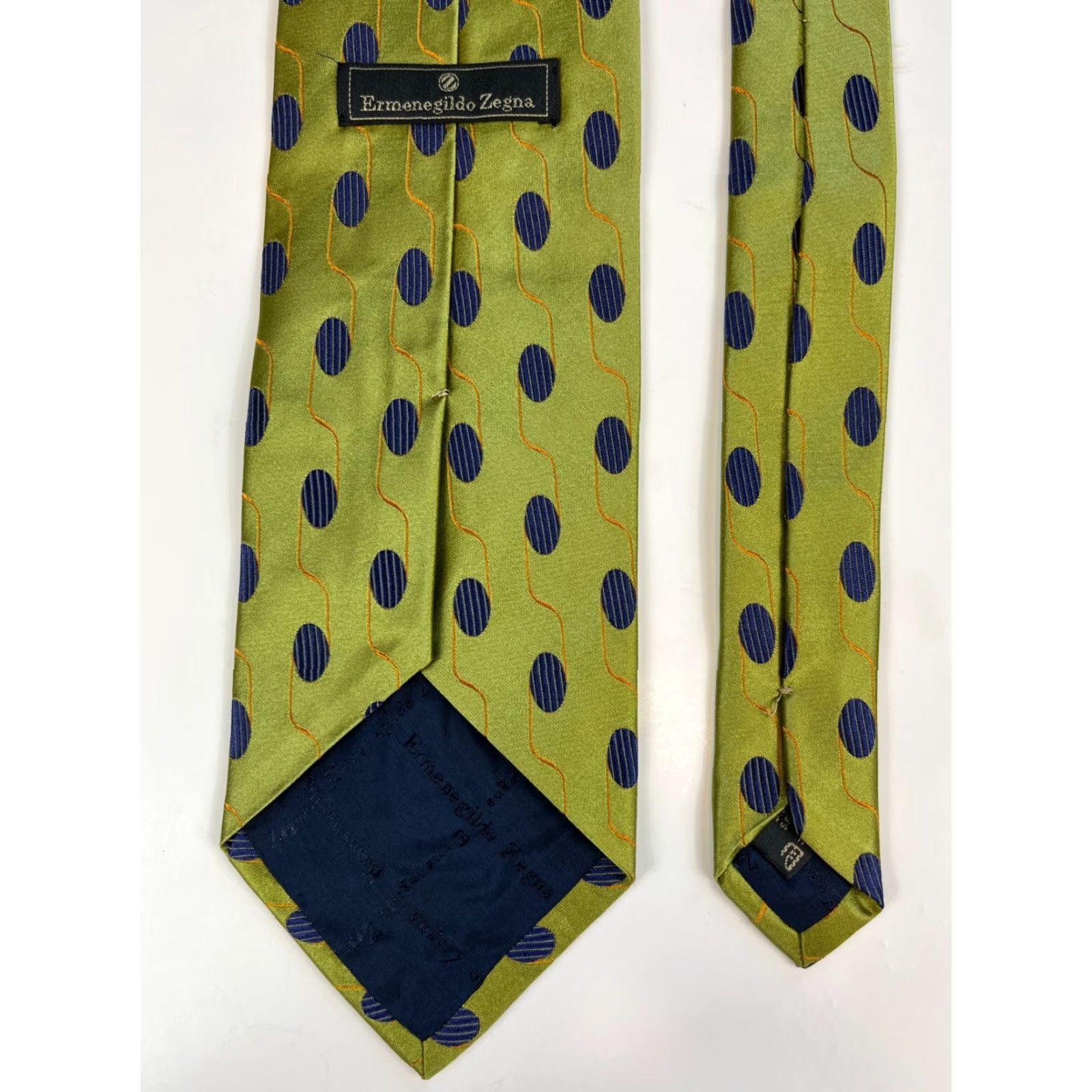 Ermenegildo Zegna VINTAGE Ermenegildo Zegna Tie Geometric Mens Silk Made in Italy Green 57.75" 3.75" Wide Adult Men’s Designer Pattern Geometric 100% Silk Italy Size ONE SIZE - 6 Thumbnail