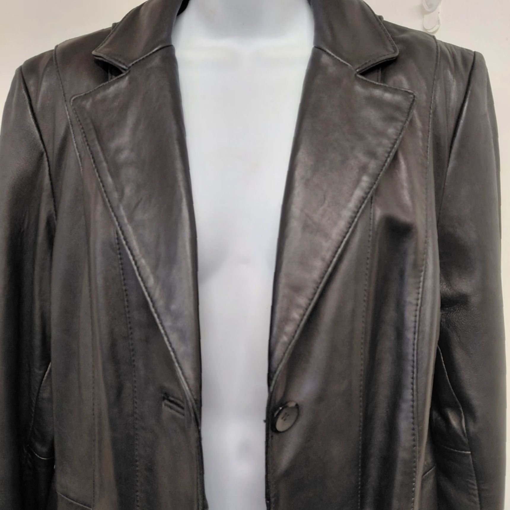 Worthington Worthington Genuine Lambskin Leather Jacket Women's Large Black Button Up Jacket Mid-Length Long Sleeve Lined Lightweight Super Soft Size L / US 10 / IT 46 - 6 Thumbnail