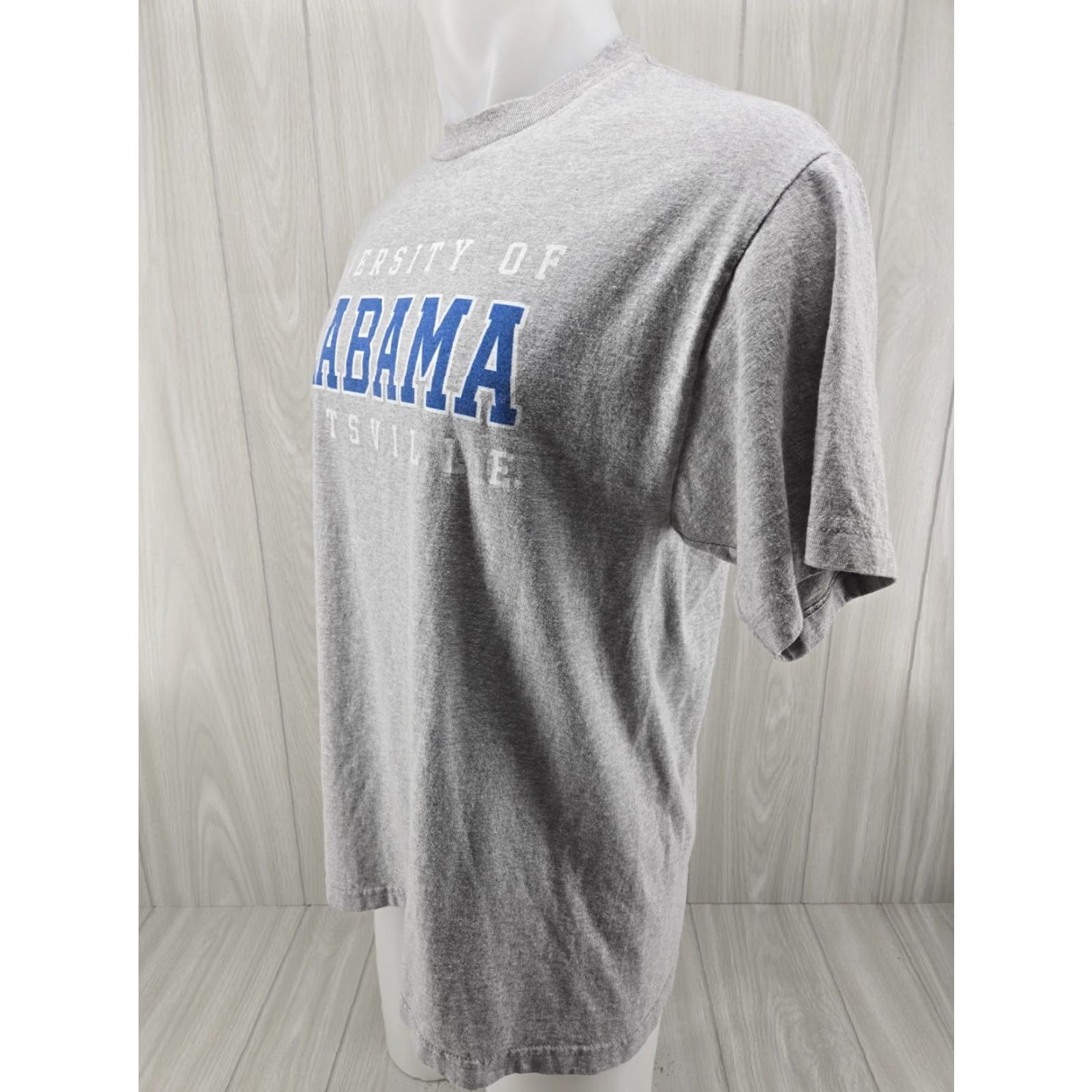 Vintage UAH Chargers Gray T-Shirt Size Large Men College University | Alstyle Apparel & Activewear, Cotton, Short Sleeve, Crew Neck, Logo, Vintage No Size US L / EU 52-54 / 3 - 3 Thumbnail