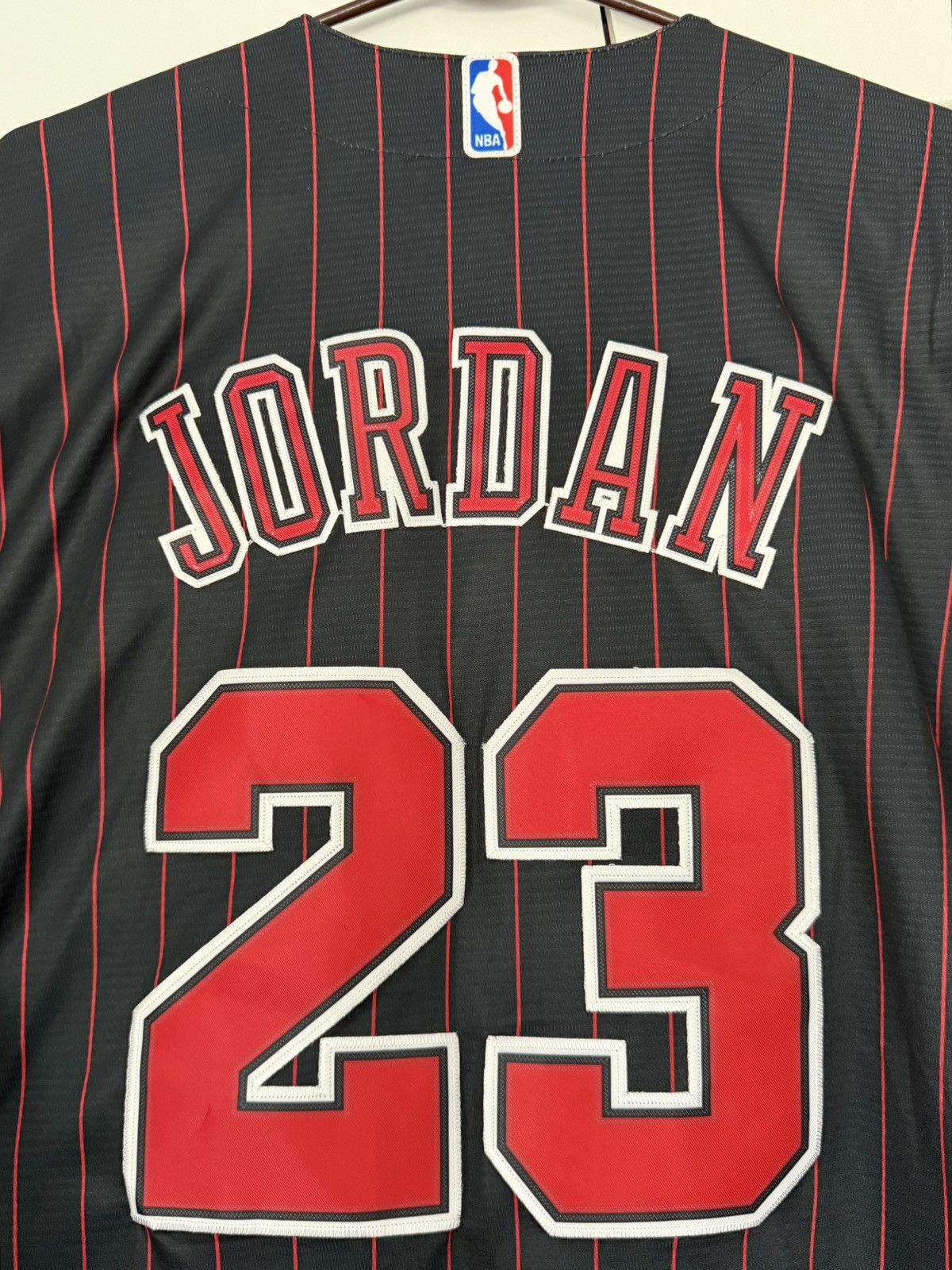 Nike NIKE CHICAGO BULLS MICHAEL JORDAN 23 BASEBALL JERSEY MLB NBA Size US XL / EU 56 / 4 - 8 Thumbnail