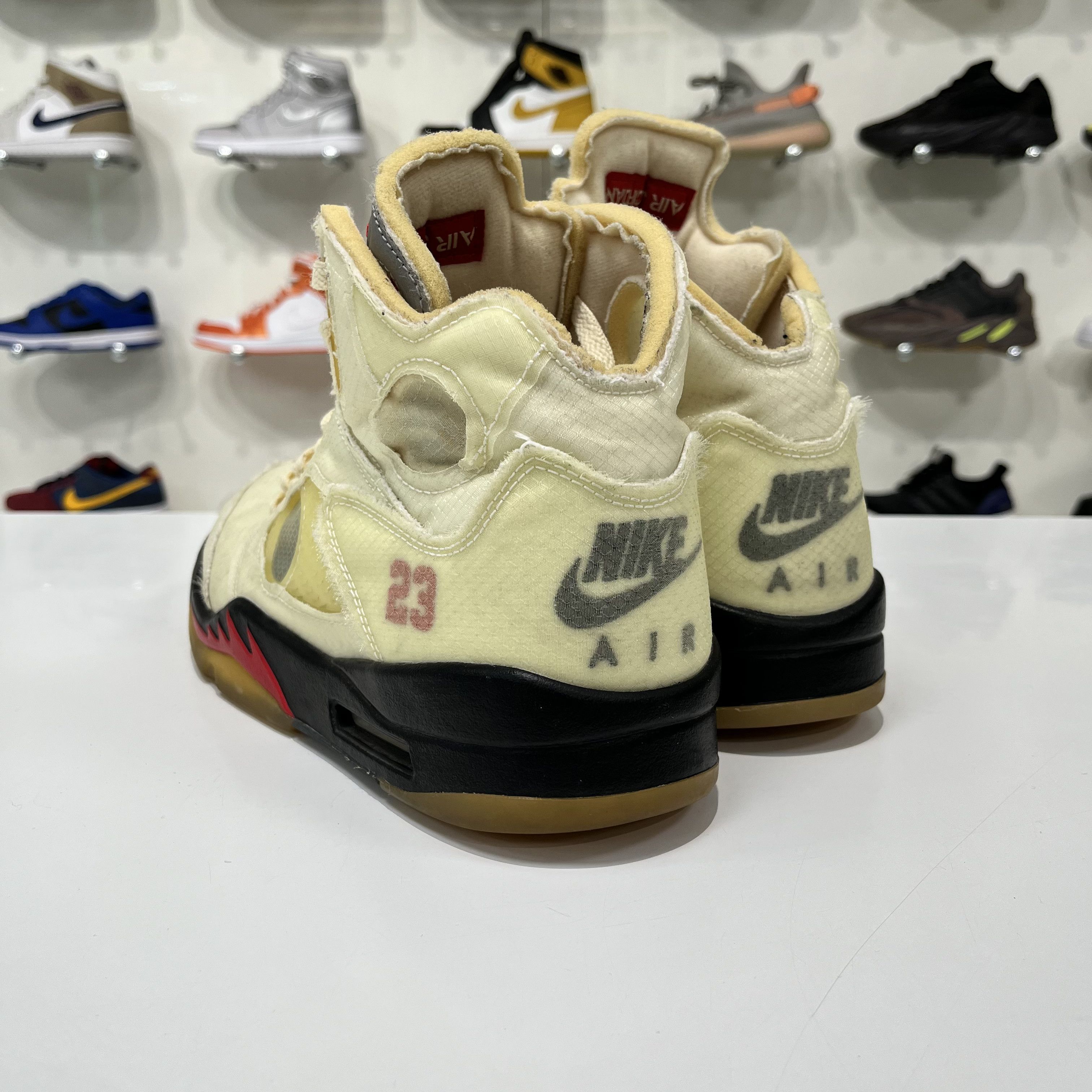 Nike × Off-White Air Jordan 5 Retro x Off-White Sail Size US 11 / EU 44 - 4 Thumbnail