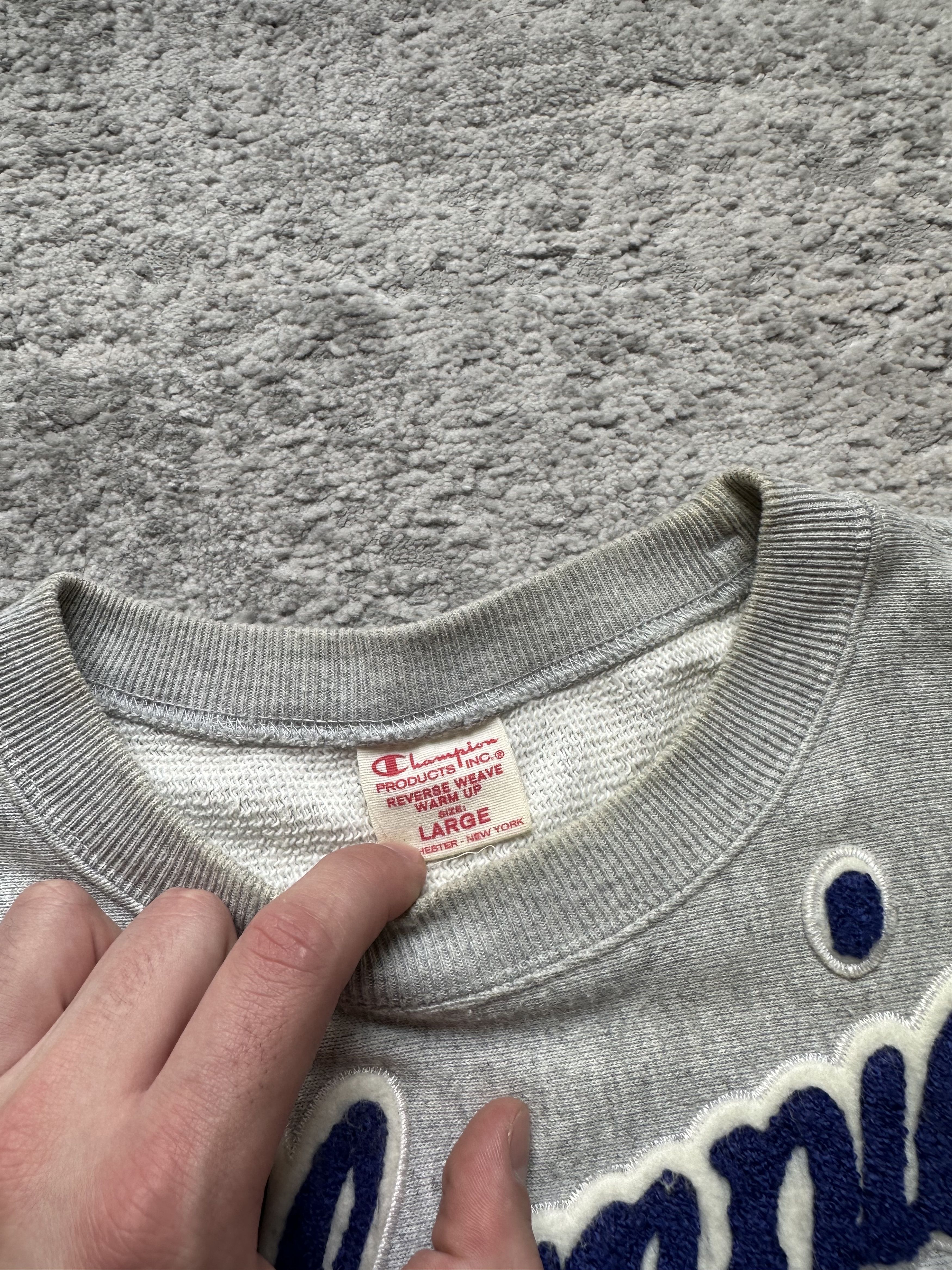 Champion Champion sweatshirt Size US L / EU 52-54 / 3 - 6 Thumbnail