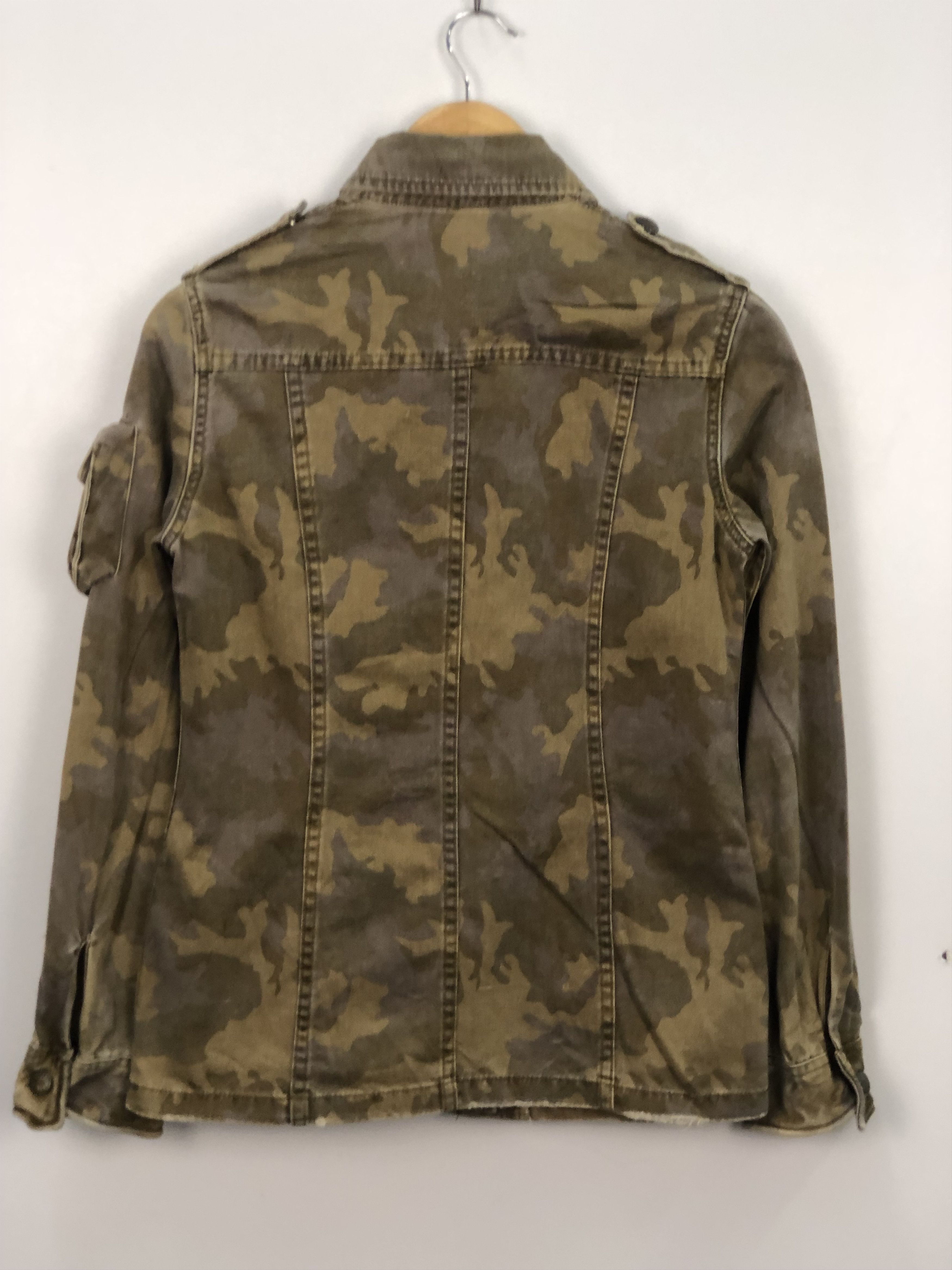 Japanese Brand Japanese Brand Camo Multipocket Jacket J0239 Size US M / EU 48-50 / 2 - 3 Thumbnail