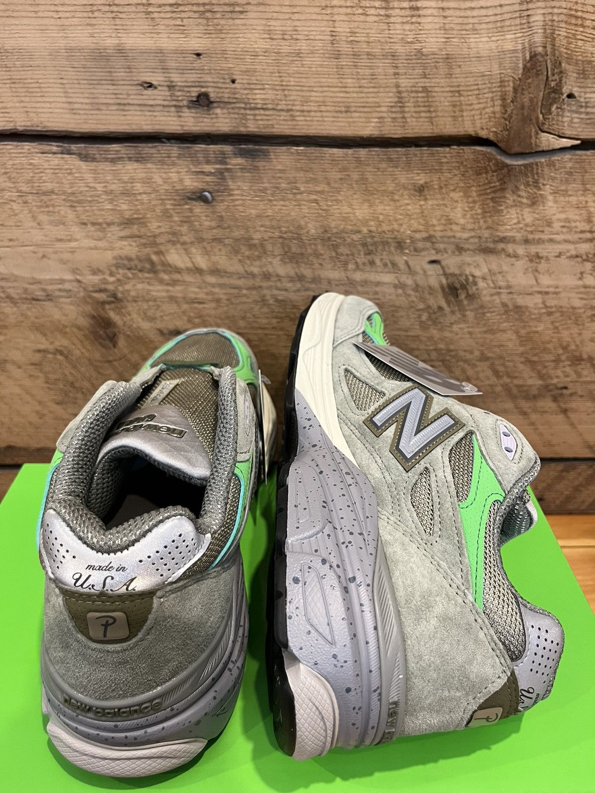 New Balance × Patta New Balance x Patta 990v3 Made USA Keep Your Family Close Size US 9 / EU 42 - 5 Thumbnail