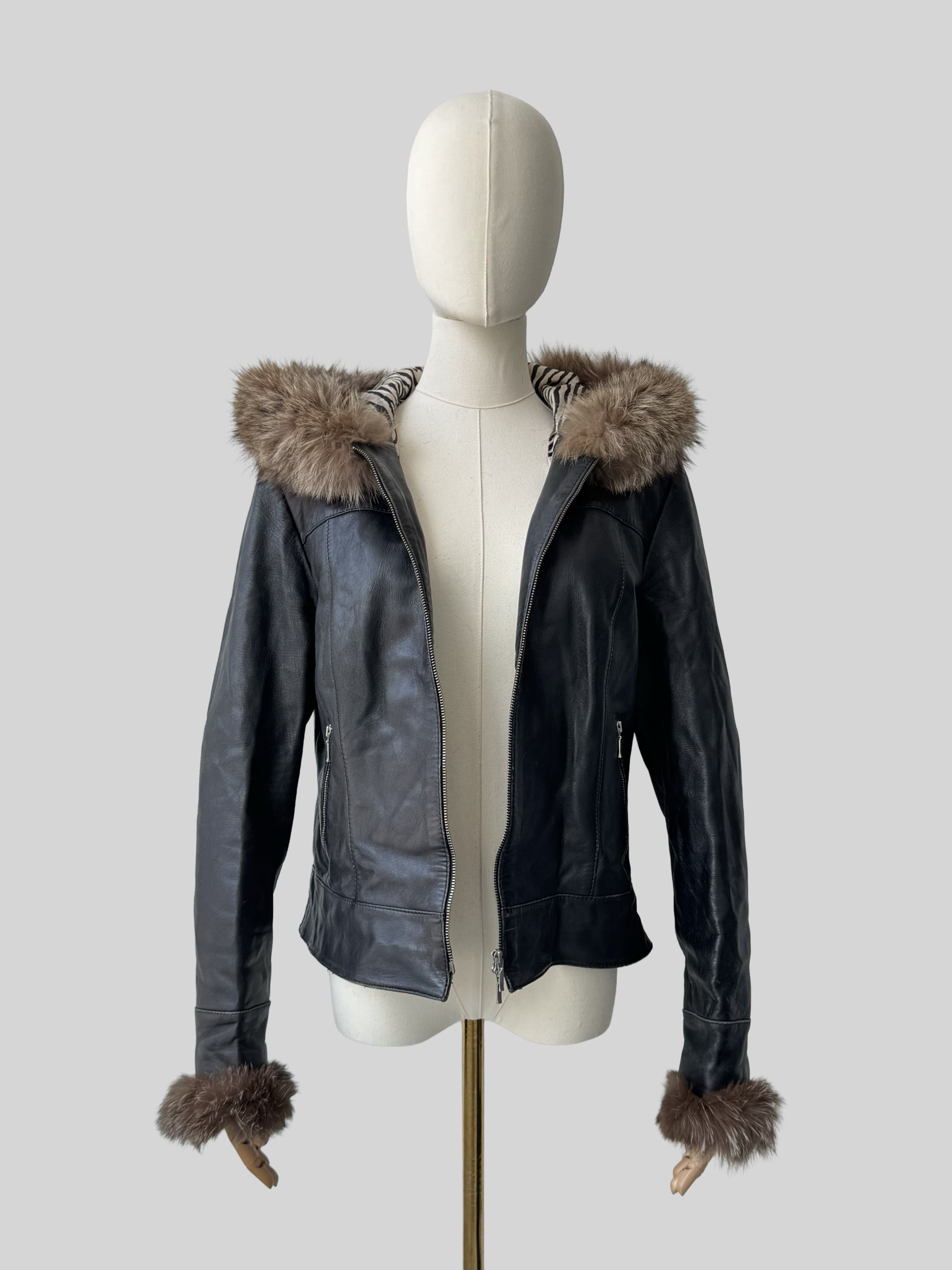 Vintage Vintage Leather Cropped Jacket With Real Fur (D15)(D10) Size L / US 10 / IT 46 - 4 Thumbnail