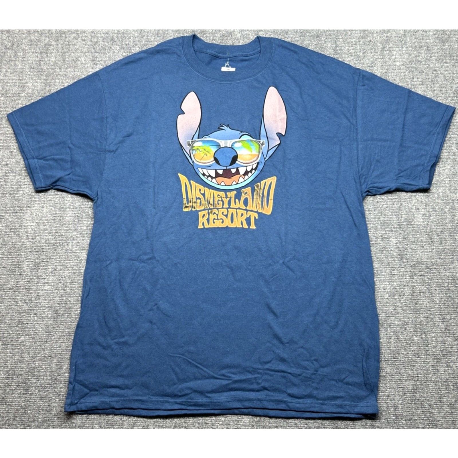 Hanes Hanes Disney T-Shirt Mens XL Blue Graphic Print Stitch Disneyland Resort Cotton Size US XL / EU 56 / 4 - 2 Thumbnail