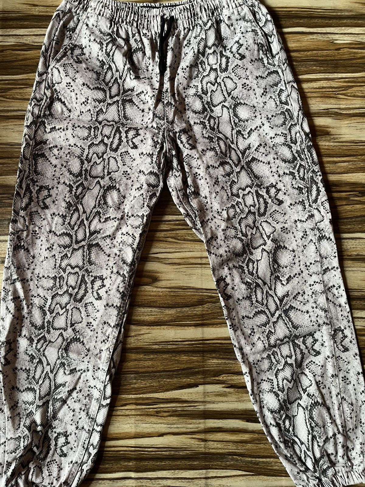 Alexander Wang Alexander Wang Snake Print Python Jogger Pant Size US 32 / EU 48 - 2 Thumbnail