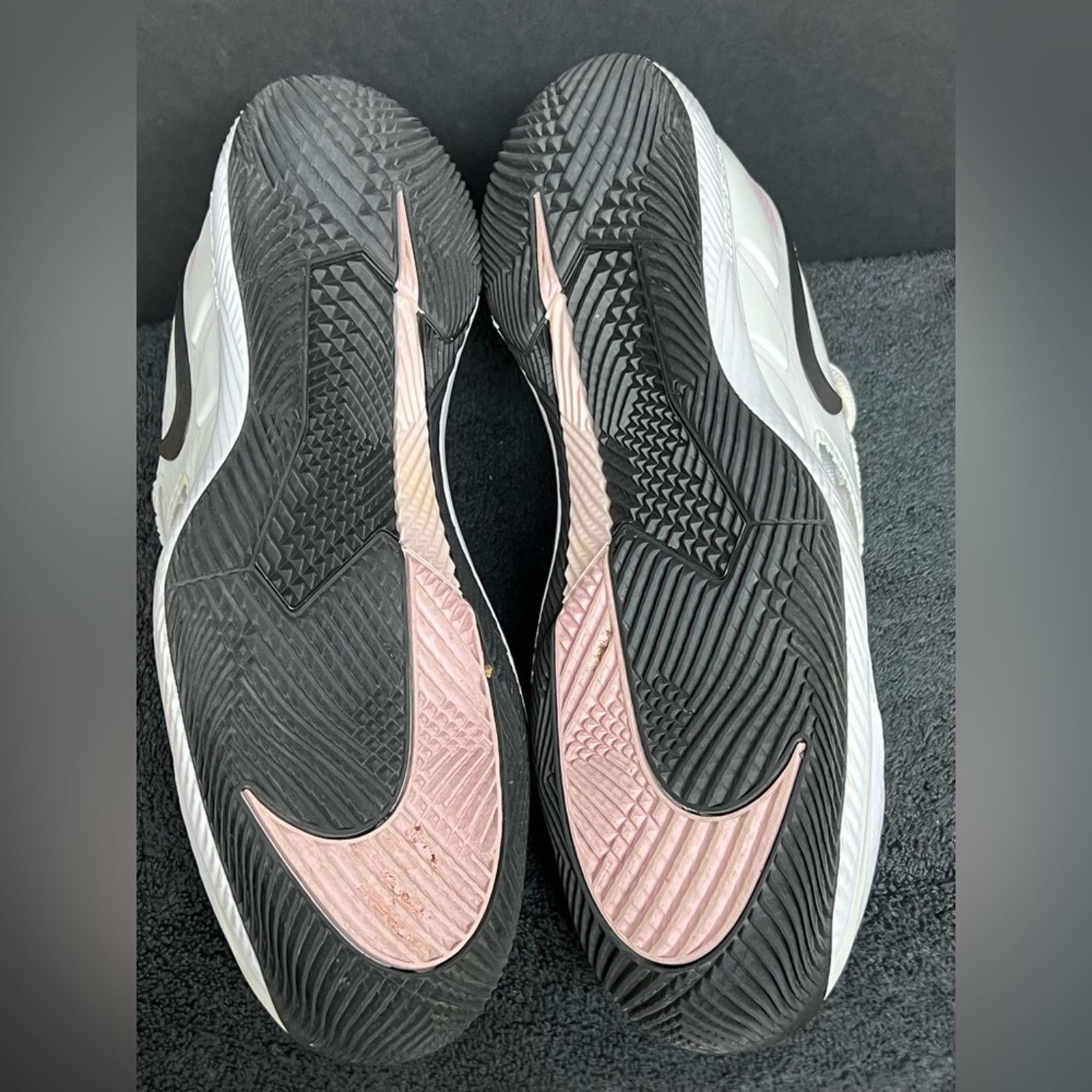Nike Nike Court Air Zoom Vapor X White Pink Tennis Pickleball Size US 10 / IT 40 - 8 Thumbnail