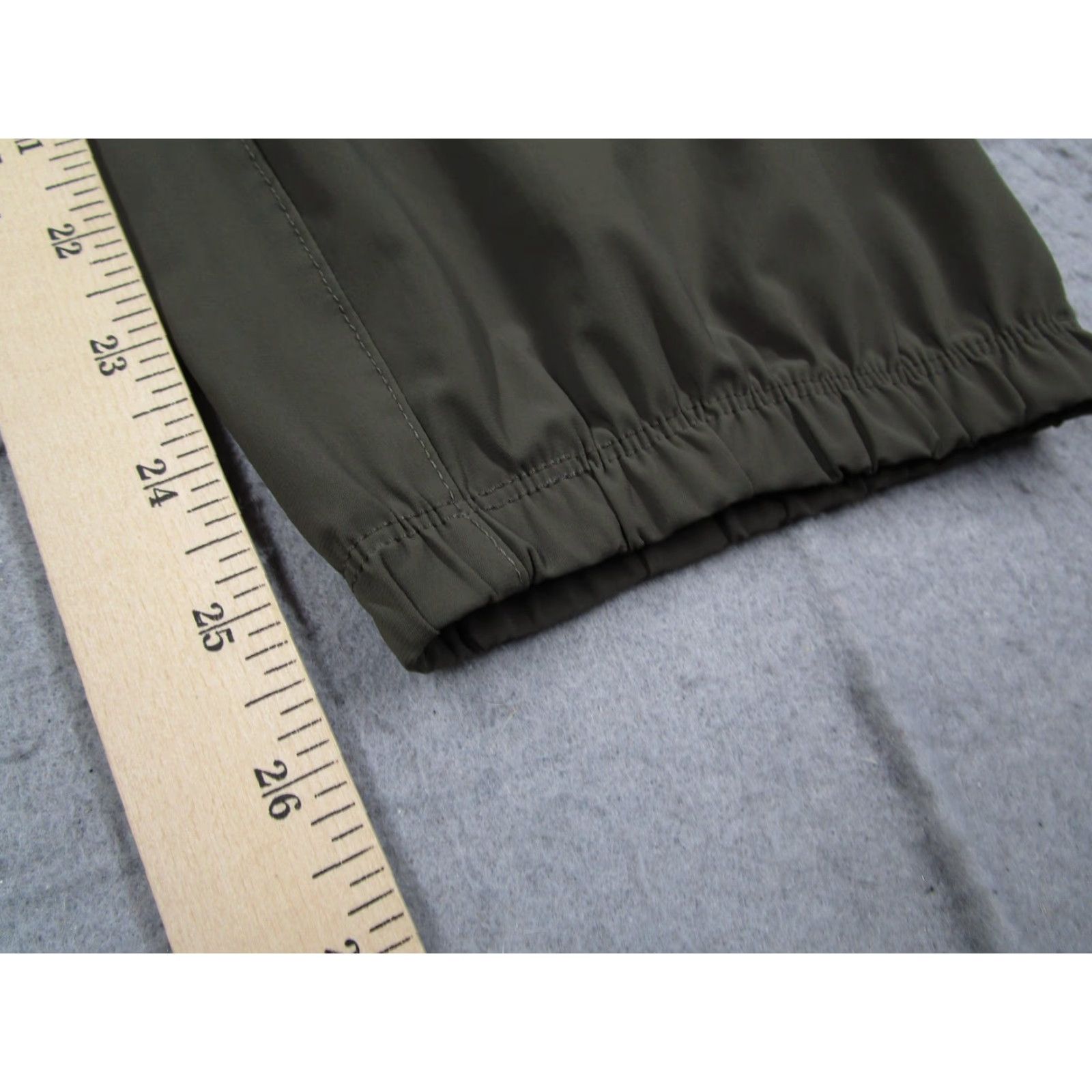 Vuori Vuori Pants Womens Large Olive Green Miles Jogger Train Workout Travel VW481 Size 36" / US 14 / IT 50 - 6 Thumbnail