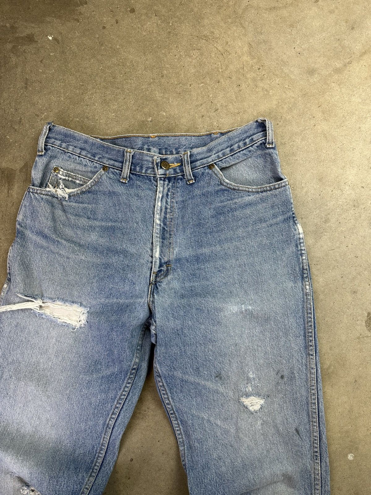 Lee × Vintage vintage 80s lee light wash distressed thrashed denim 33 Size US 33 - 2 Thumbnail