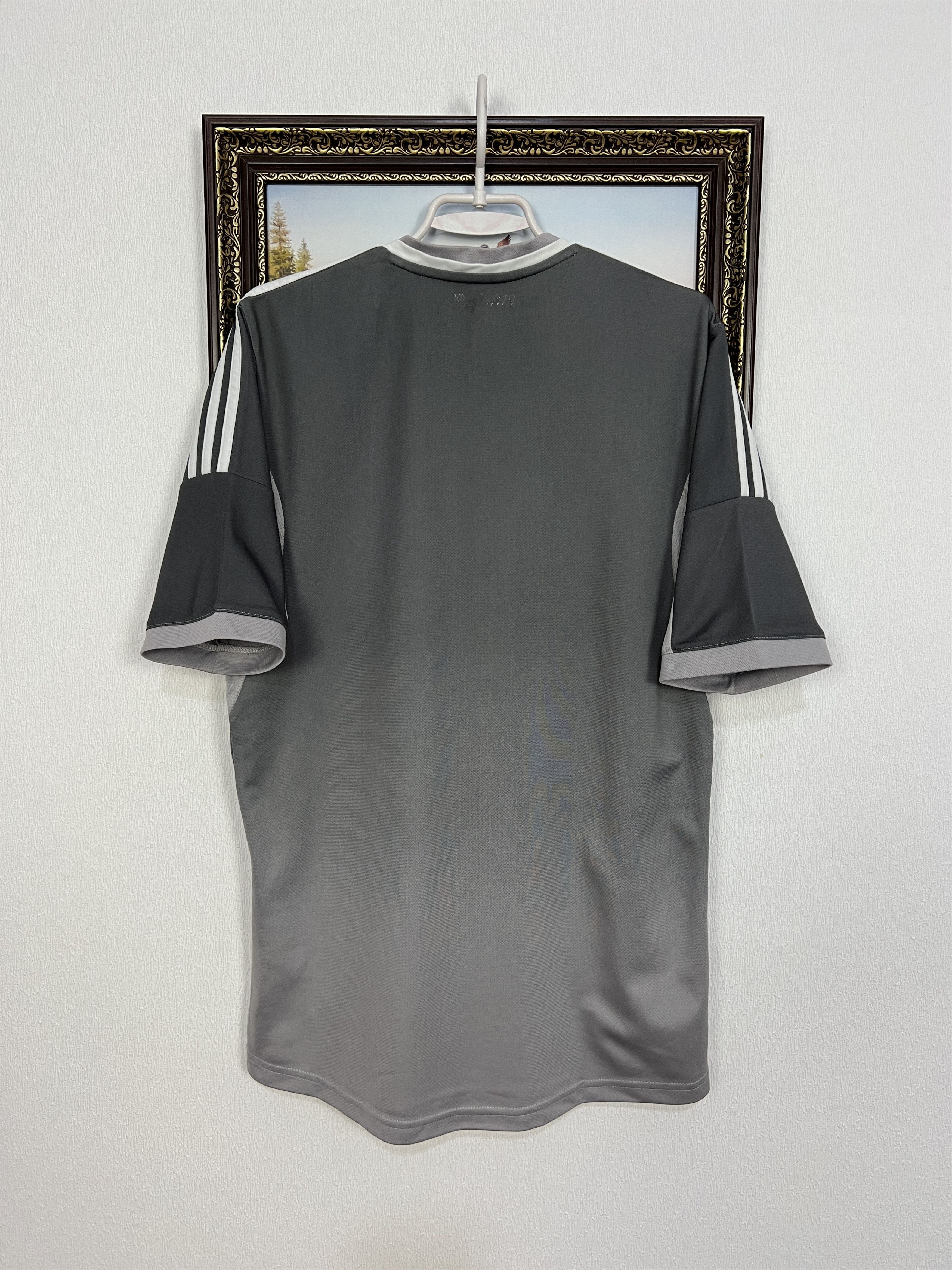 Adidas Besiktas football shirt 2013 Soccer Adidas Jersey Trikot Size US L / EU 52-54 / 3 - 9 Thumbnail