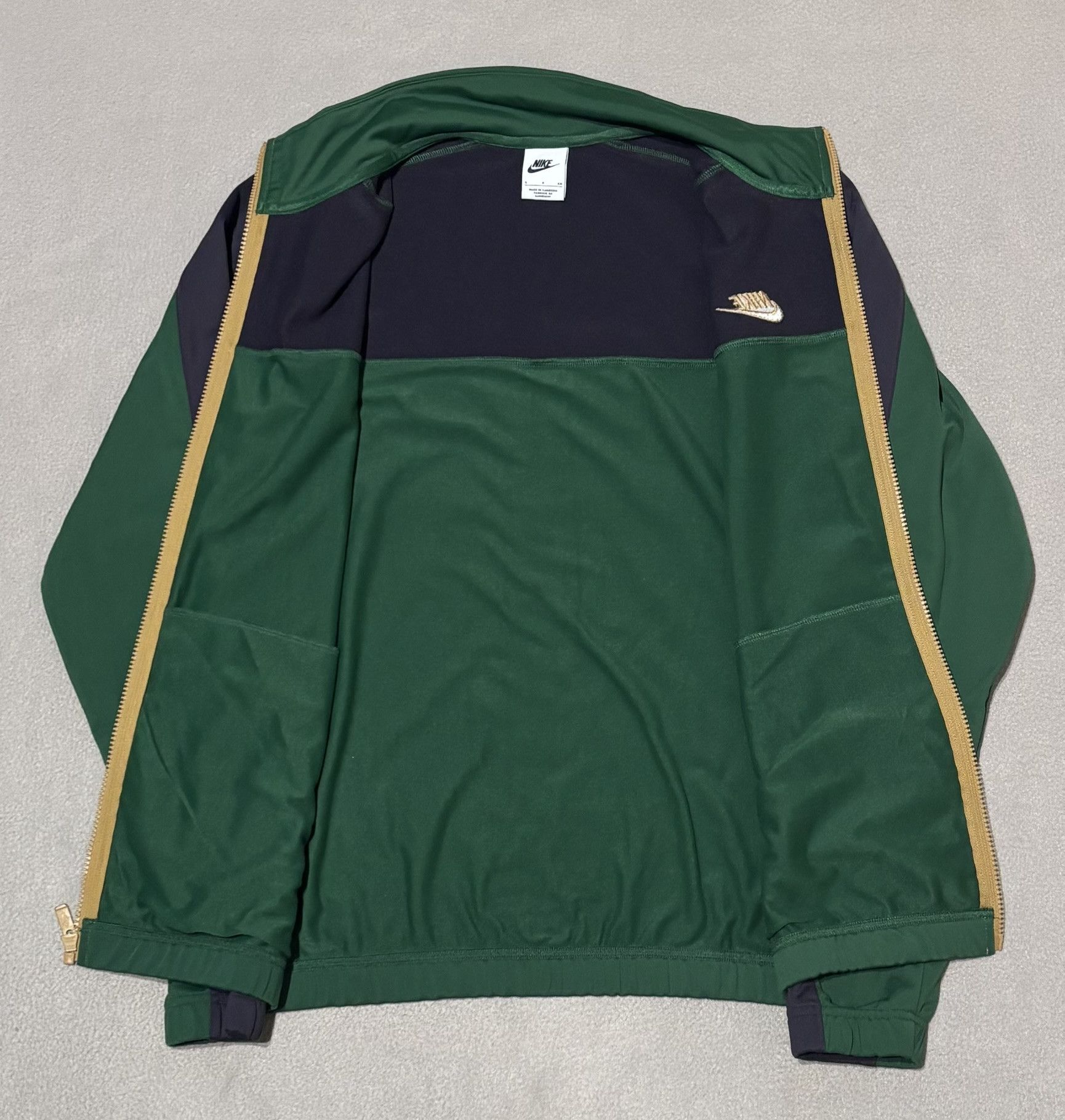 Nike Nike Sportswear Sport Essentials zip sweatshirt size S Size US S / EU 44-46 / 1 - 12 Thumbnail