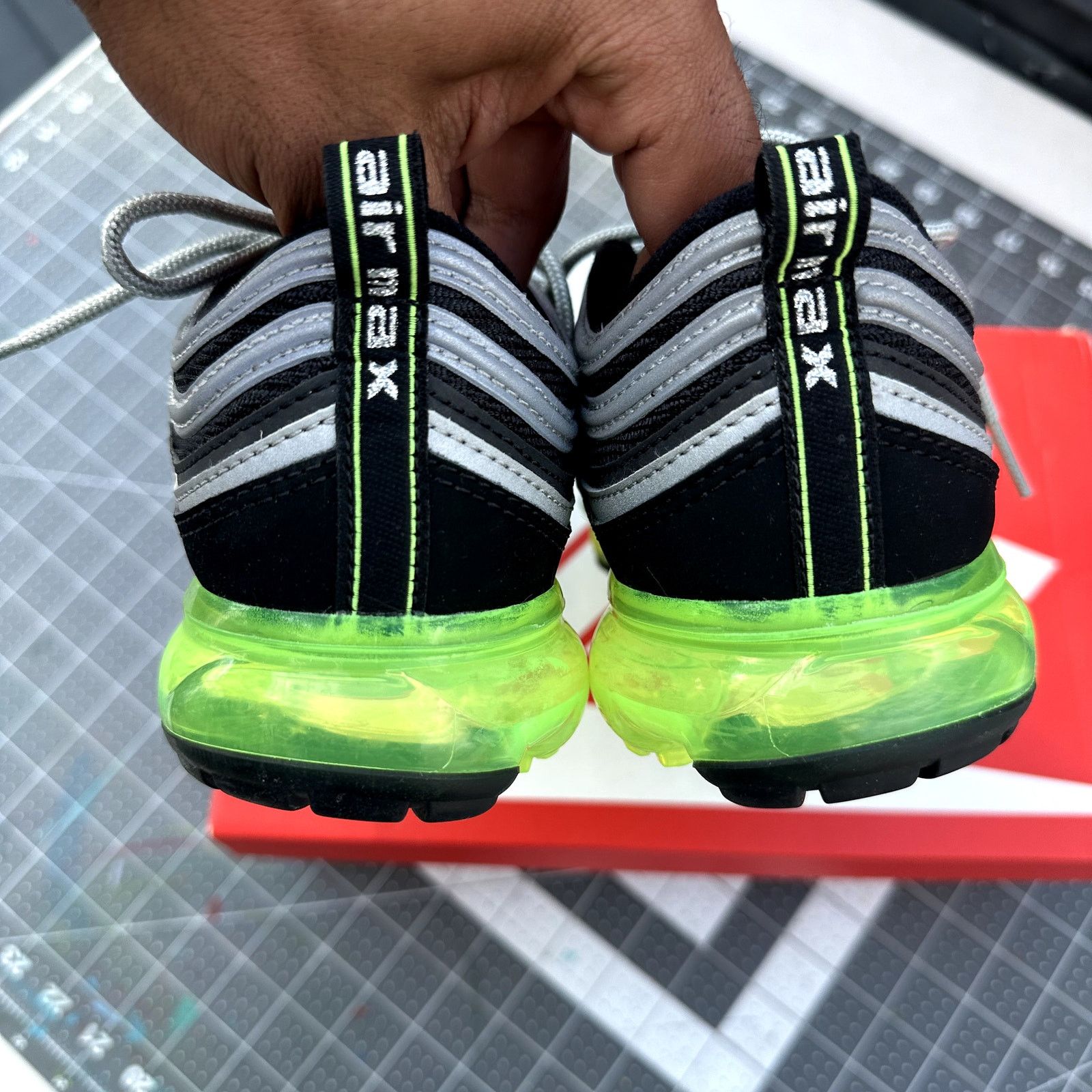 Nike Nike Air Vapormax 97 Size US 6.5 / EU 39-40 - 6 Thumbnail