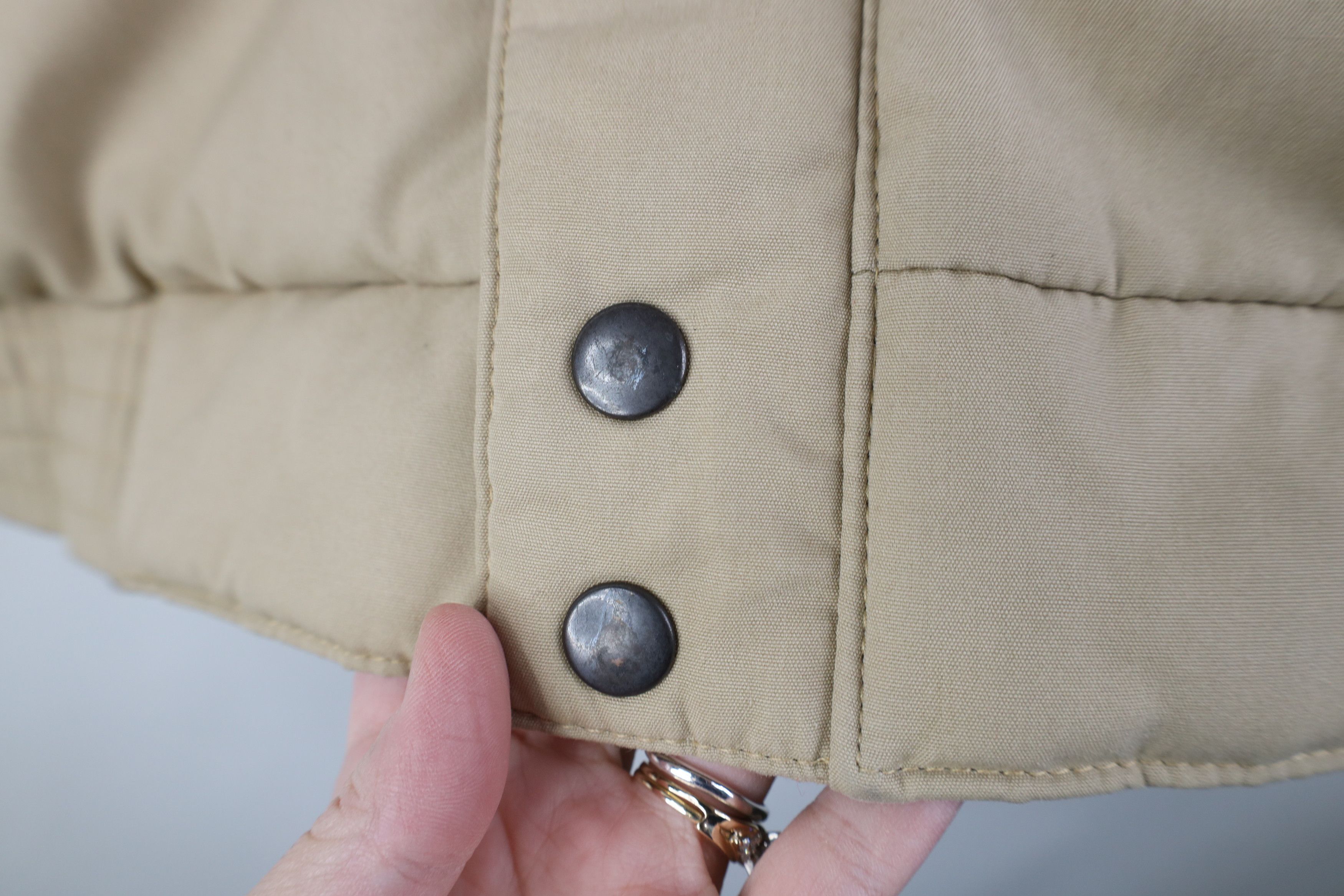 Vintage Vintage 70s Streetwear Down Buckle Collar Puffer Vest Jacket Size US M / EU 48-50 / 2 - 6 Thumbnail