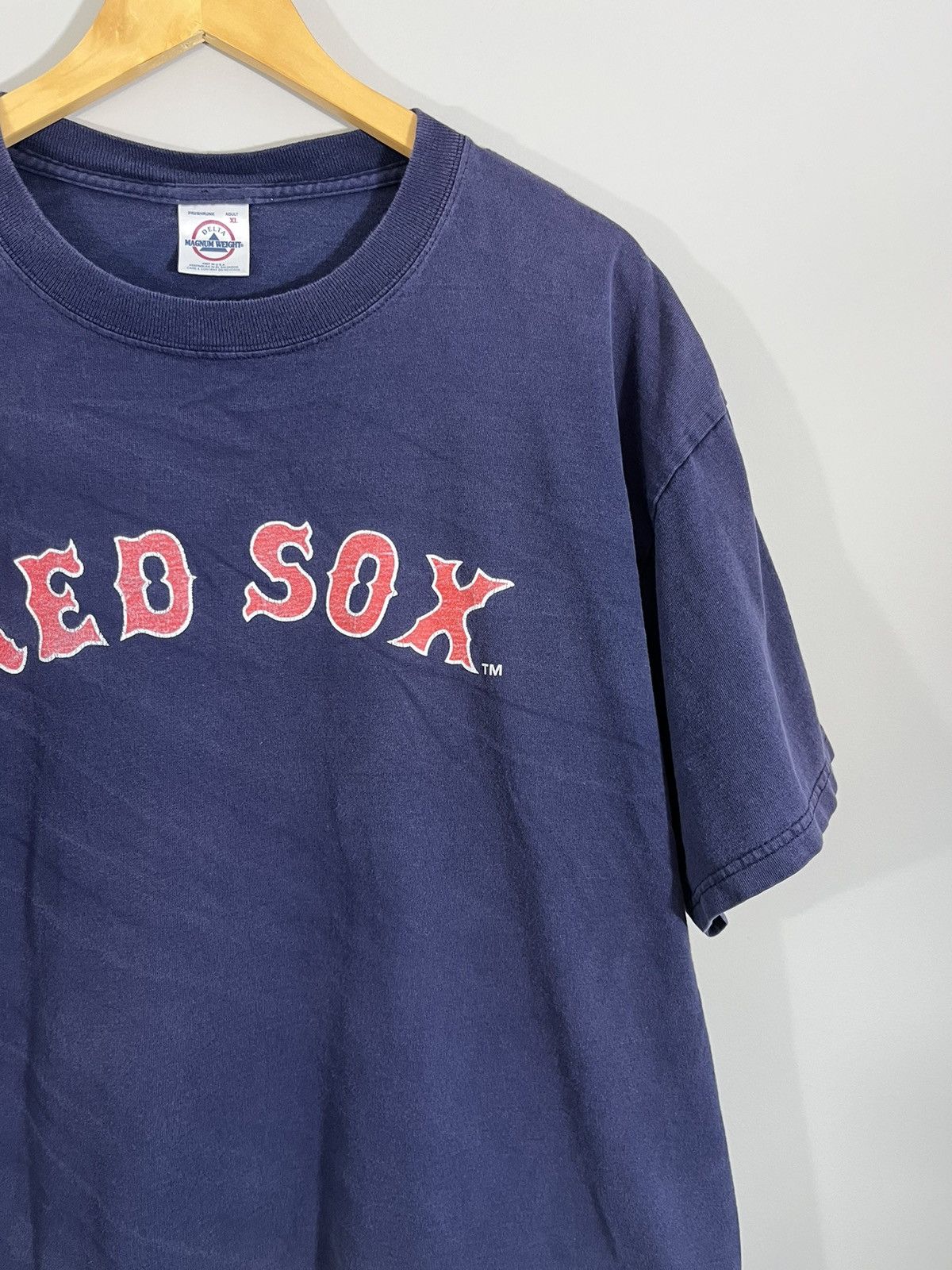 MLB × Vintage Sun Faded Boston Red Sox MLB Baseball Oversize Tee Size US XL / EU 56 / 4 - 4 Thumbnail
