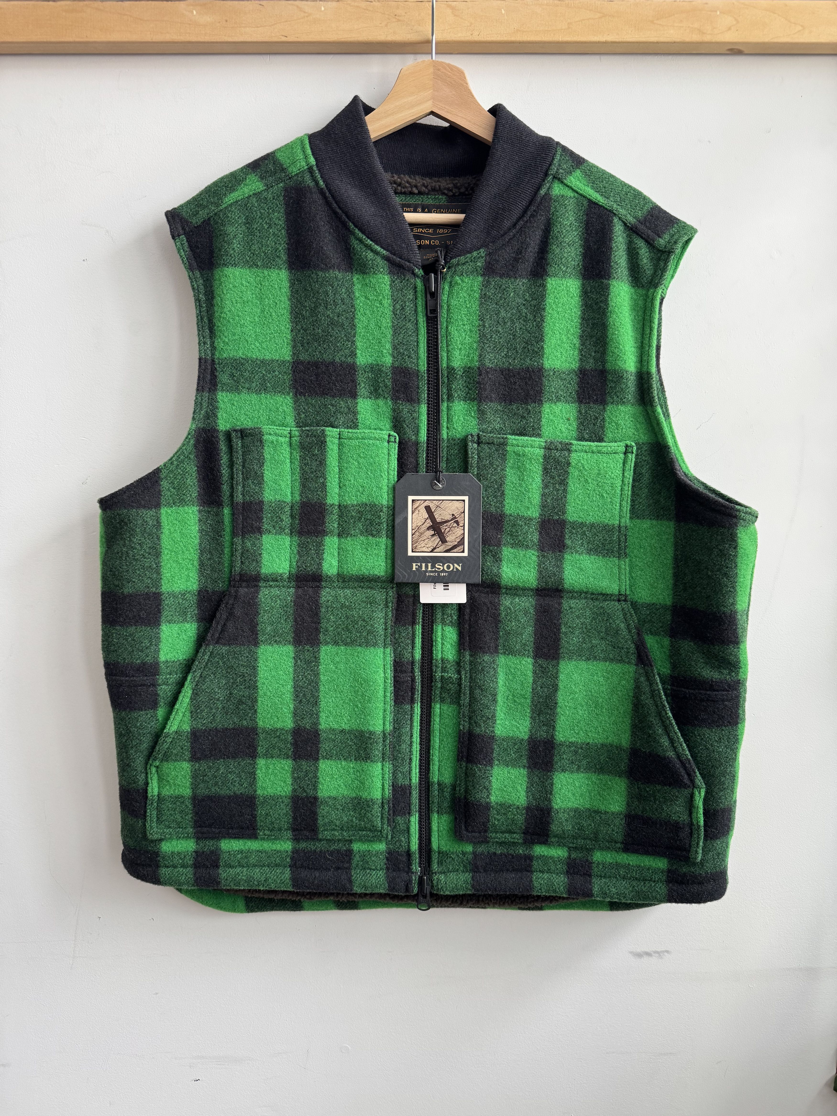 Filson Filson Mackinaw Plaid Sherpa Vest Size XL Size US XL / EU 56 / 4 - 1 Thumbnail