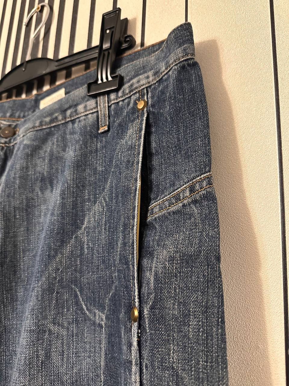 Gianfranco Ferre × Vintage 2004 Gianfranco Ferre Studded Faded Y2k Denim Pants Size US 38 / EU 54 - 4 Thumbnail