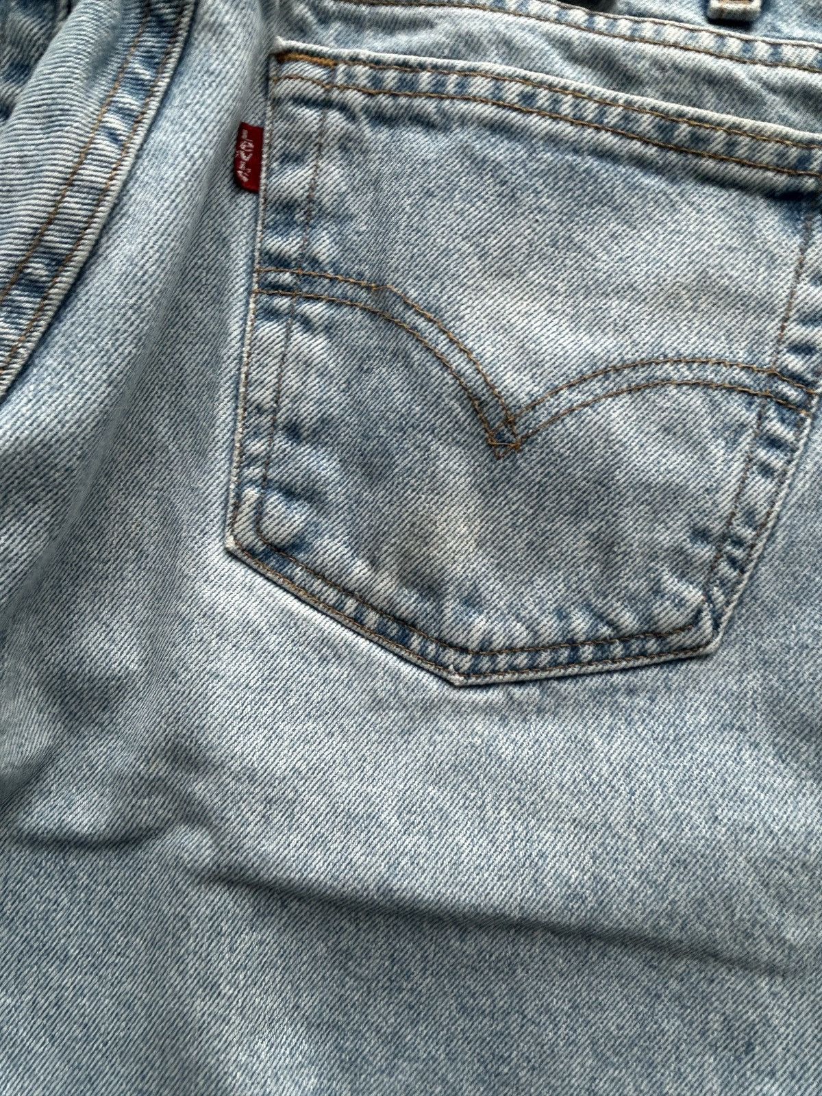 Levi's Vintage 90s Levis 560 Denim Jeans 34x32 Light Wash Size US 34 / EU 50 - 11 Thumbnail