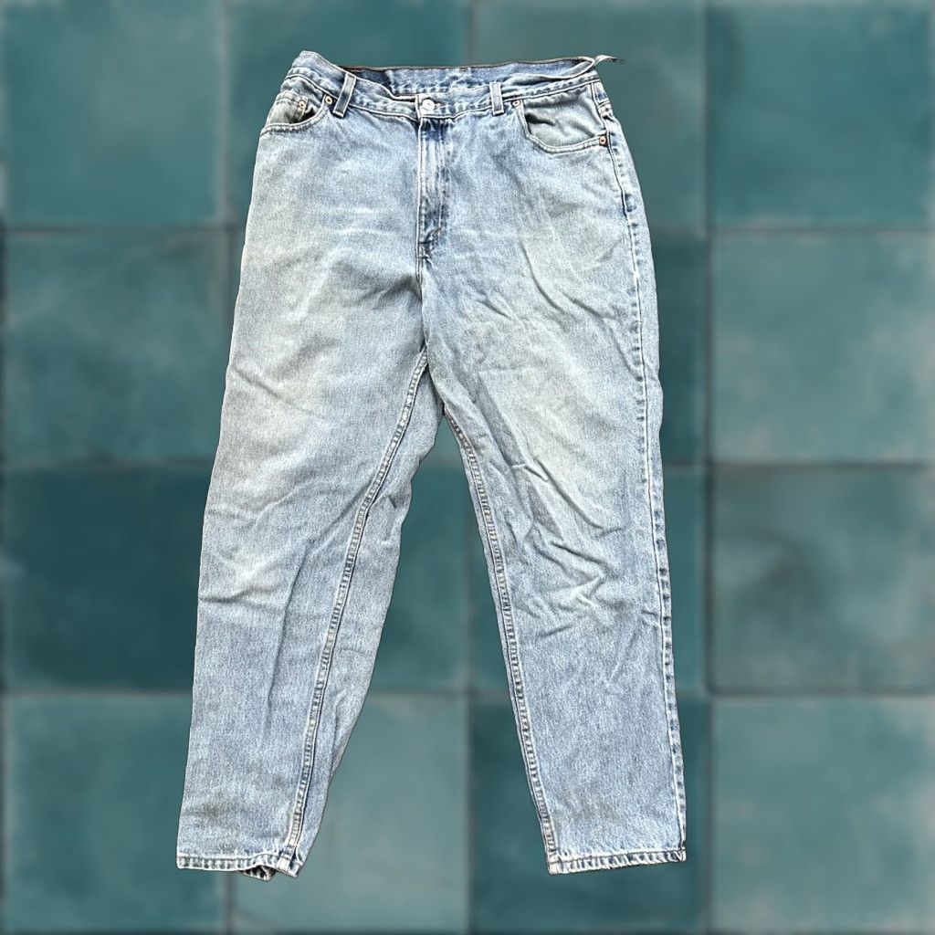 VINTAGE Levi's 550 Jeans Womens High Rise Light Wash Relaxed 90s USA 31x29