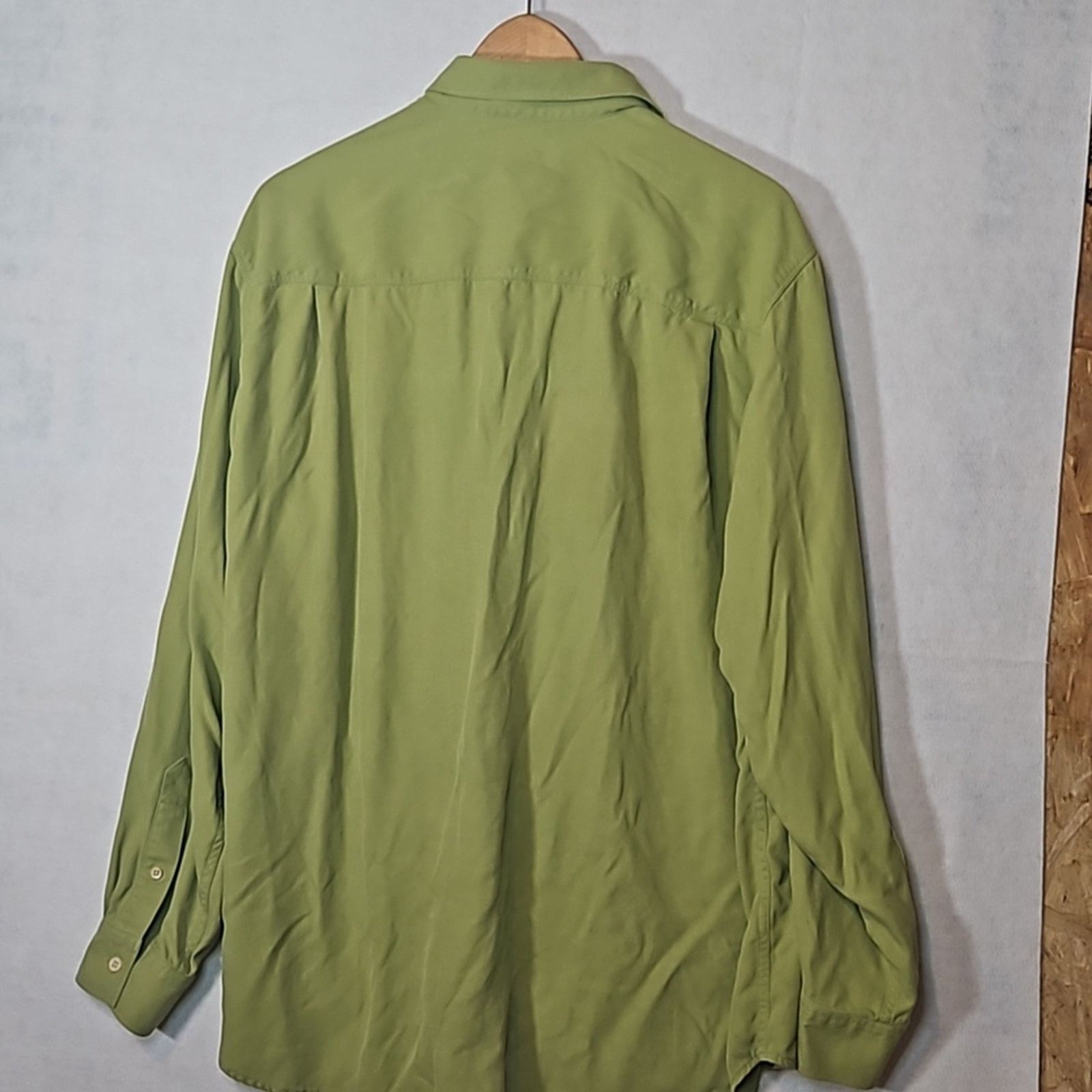 Tommy Bahama Tommy Bahama Lime Green Silk Button Down Long Sleeve Shirt Size US XL / EU 56 / 4 - 7 Thumbnail
