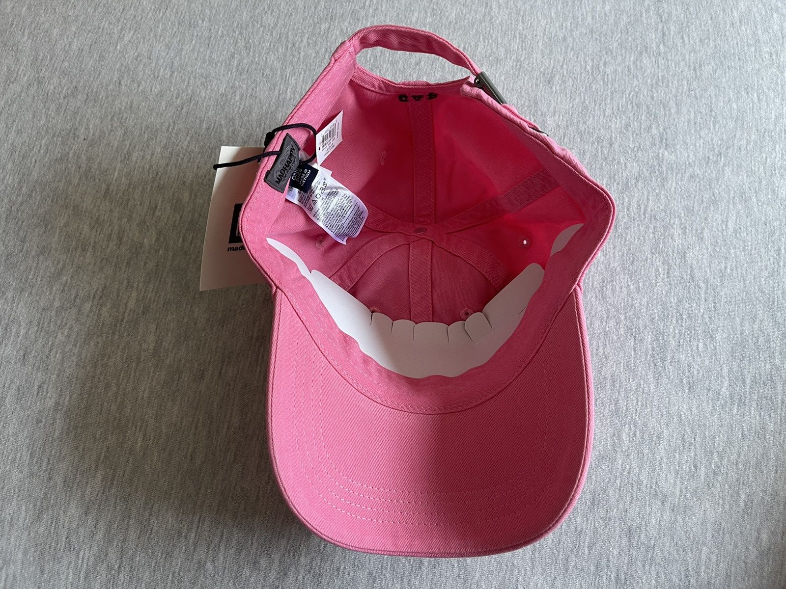 GAP & MADHAPPY MAD6パネル キャップ