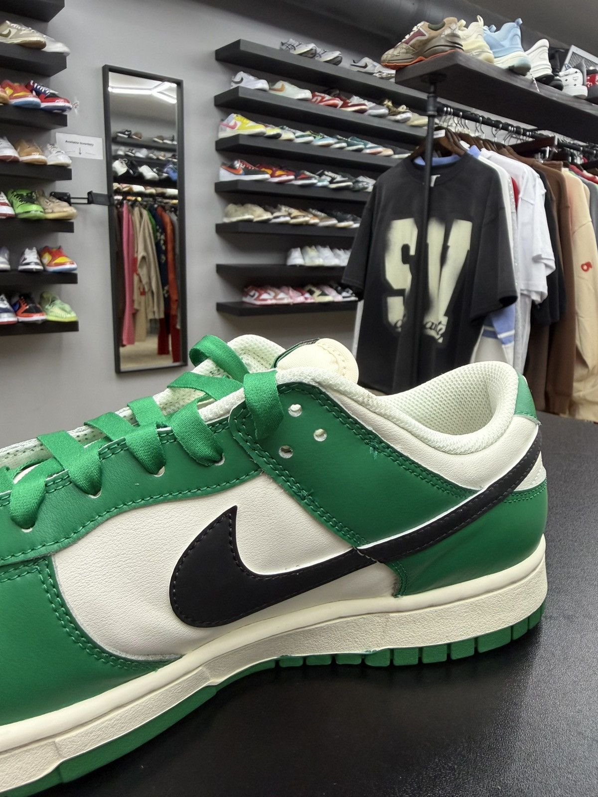 Nike Size 10.5 - Nike Dunk Low Lottery Pack Green Size US 10.5 / EU 43-44 - 6 Thumbnail