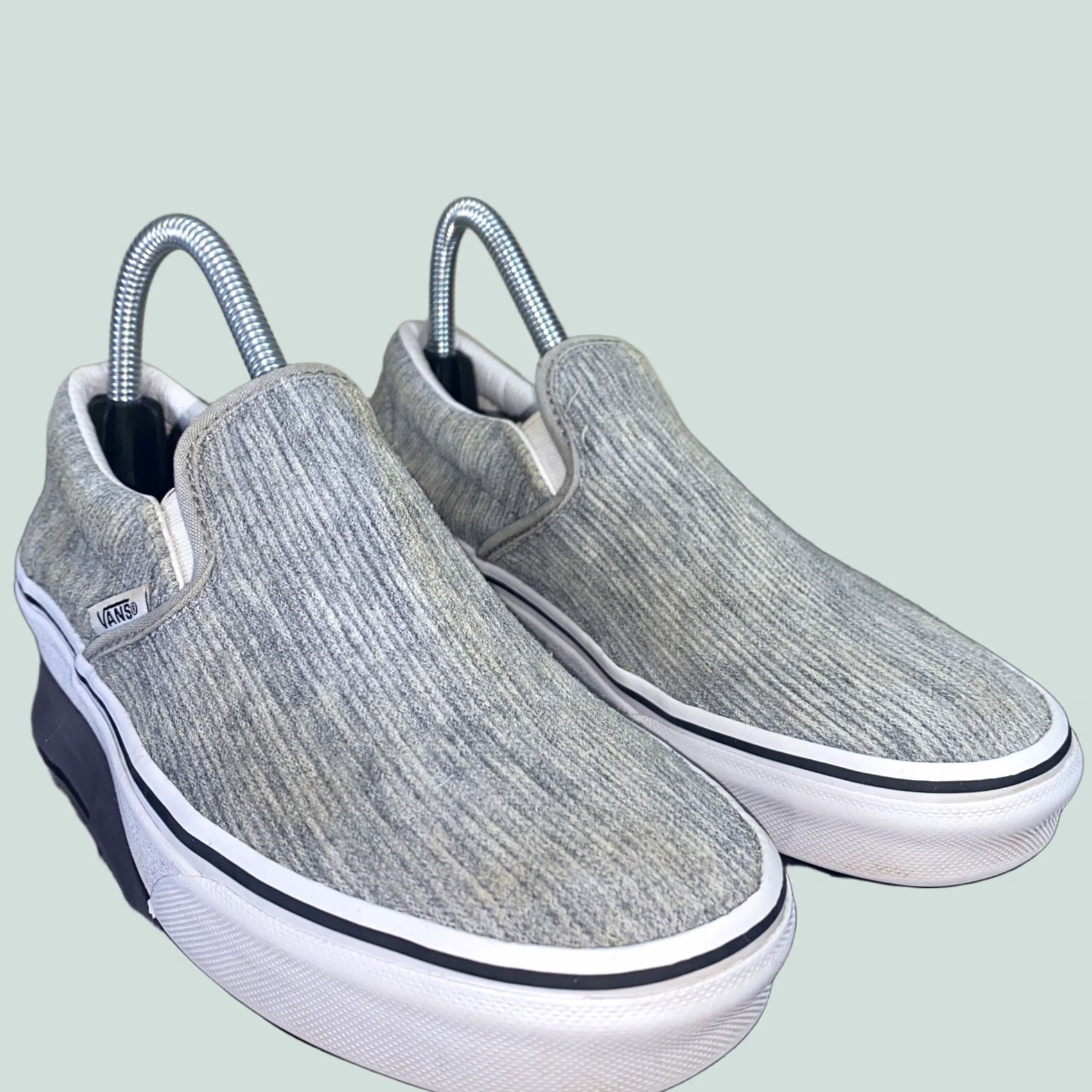 Vans VANS Corduroy Grey Sneaker Women 7.5 US 7.5 UK Size Cordiroy Gray Shoes Womens Size US 8 / IT 38 - 1 Thumbnail