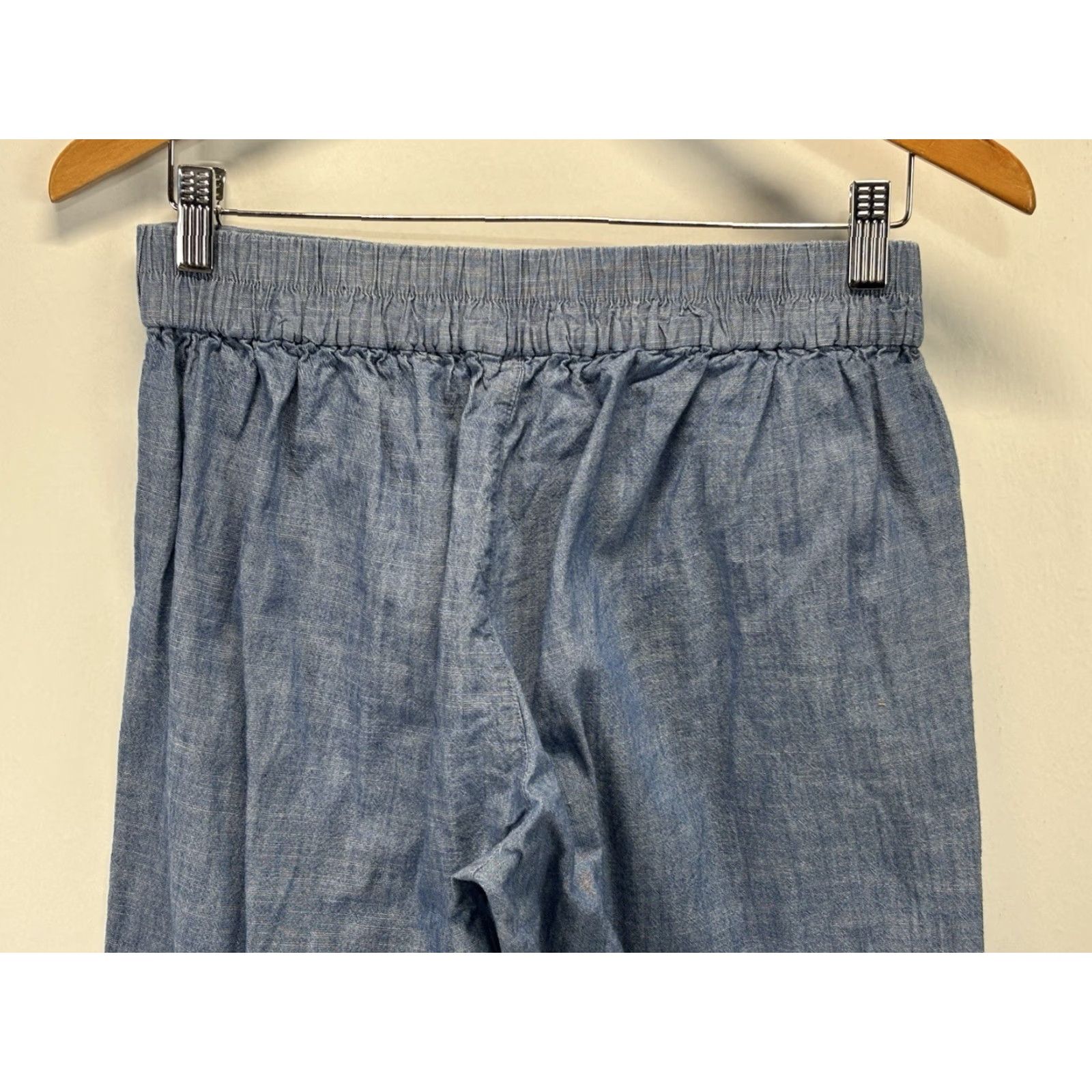 J.Crew J. Crew Chambray Crop Pants Sz 6 Women’s Blue Wide-Leg Tie Front Pull On - Cotton, Regular, Cropped, Solid, Pre-owned, Pre-Owned, Pants, Women, Size 6 Size 28" / US 6 / IT 42 - 4 Thumbnail