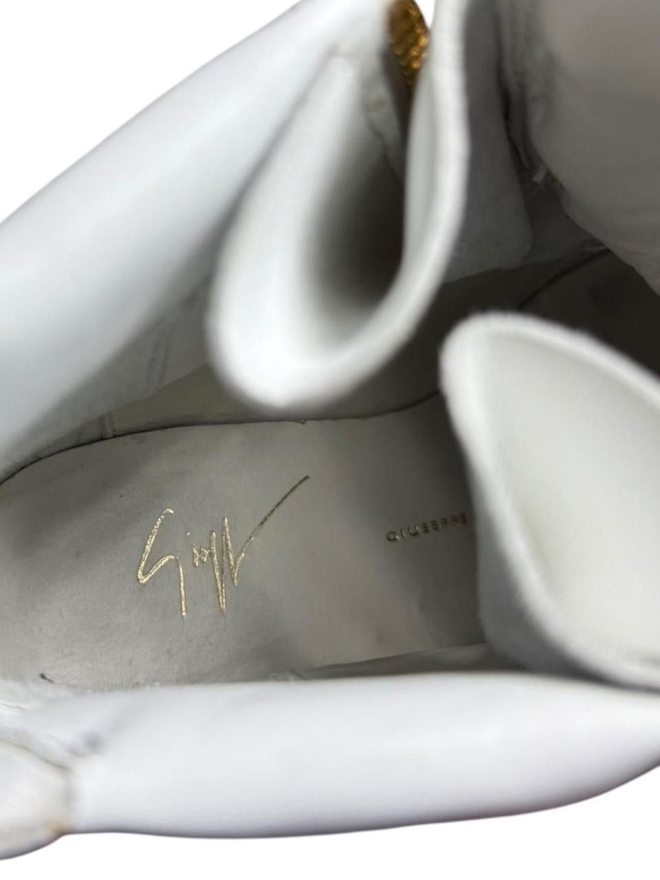 Giuseppe Zanotti Giuseppe Zanotti Gold Chain Design Pump Wedge Sneakers Size US 7.5 / IT 37.5 - 7 Thumbnail