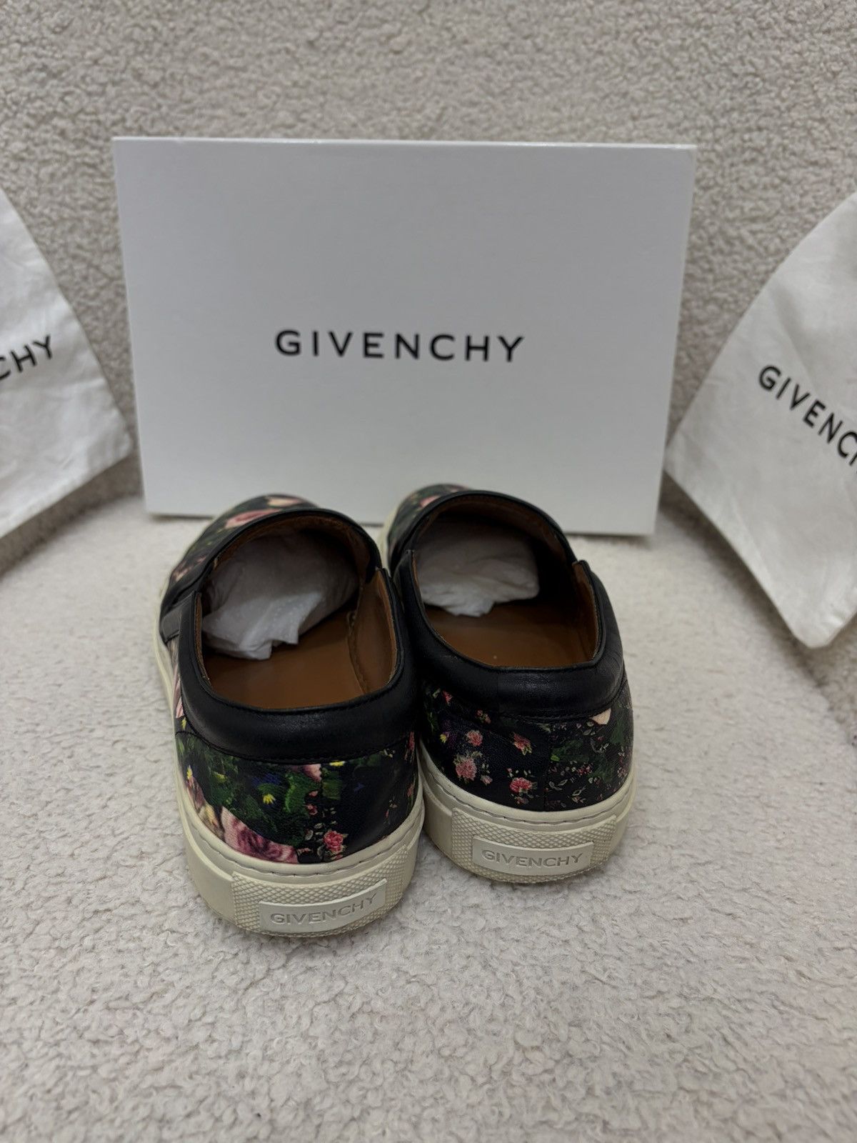 Givenchy Givenchy Women’s Sneakers Size US 7 / IT 37 - 3 Thumbnail
