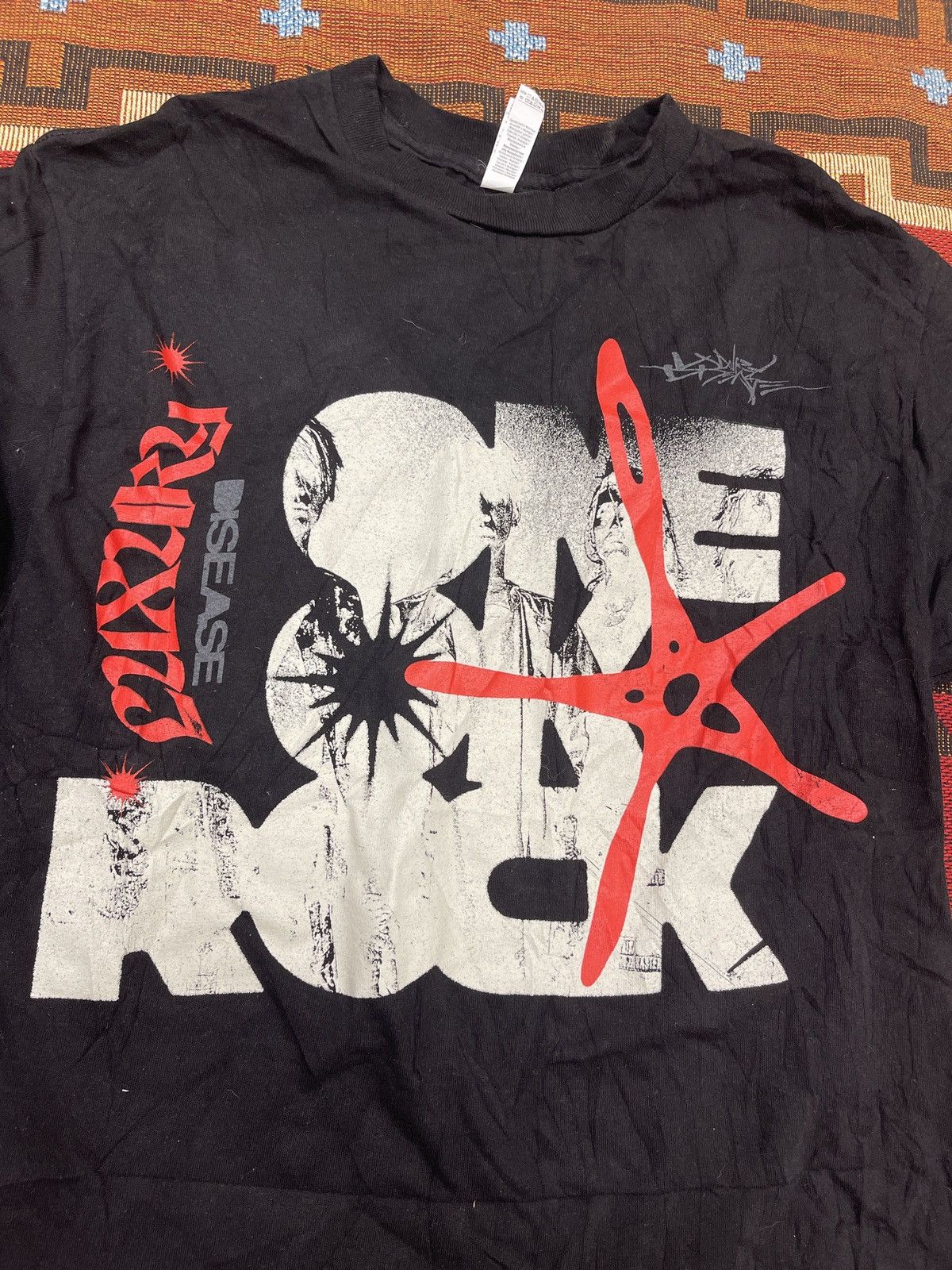 Other Y2K ONE OK ROCK LD ALBUM COVER TOUR TEE Size US M / EU 48-50 / 2 - 4 Thumbnail