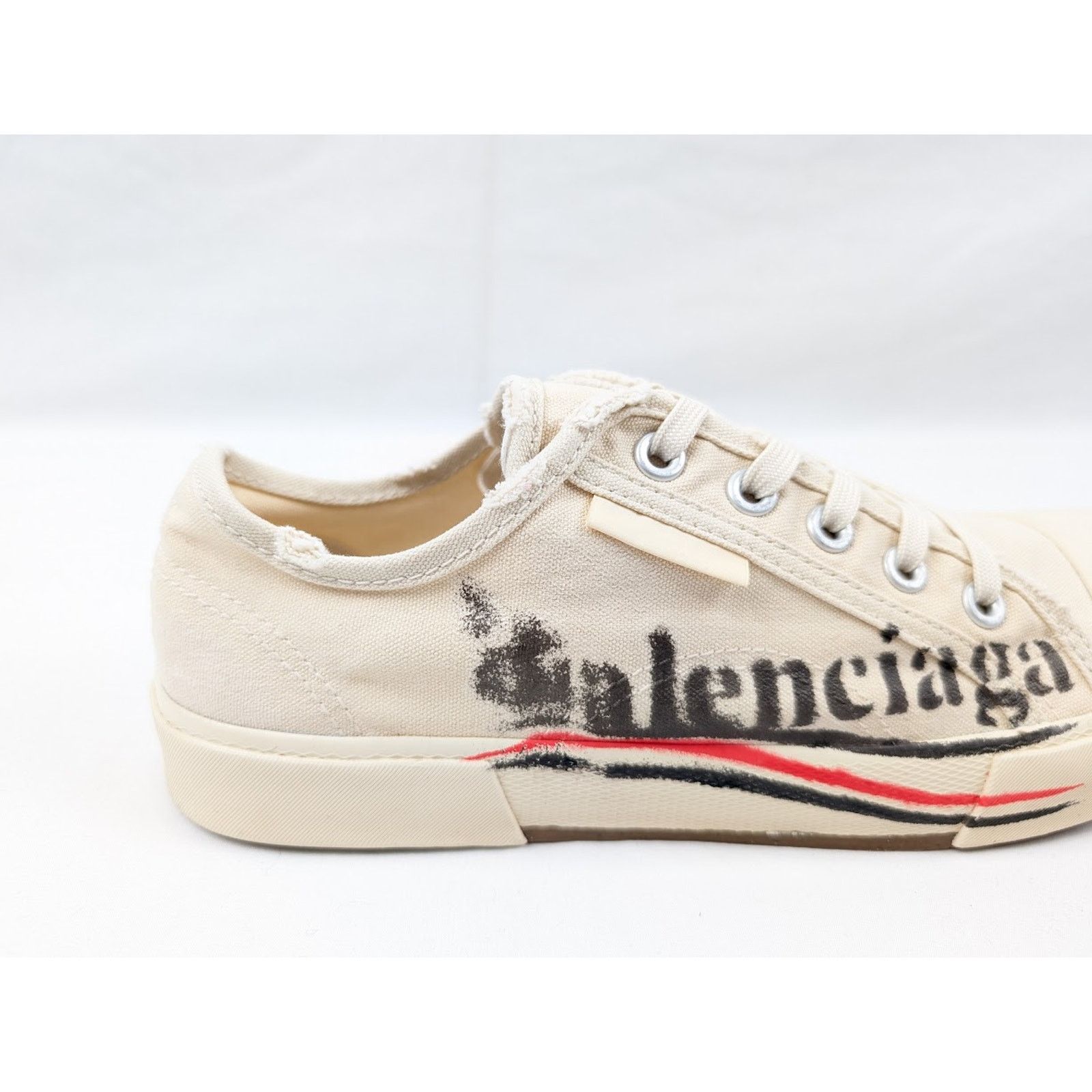 Balenciaga o1rshd1 Q:2 / Paris Low-Top Sneakers in White Size US 11 / EU 44 - 4 Thumbnail