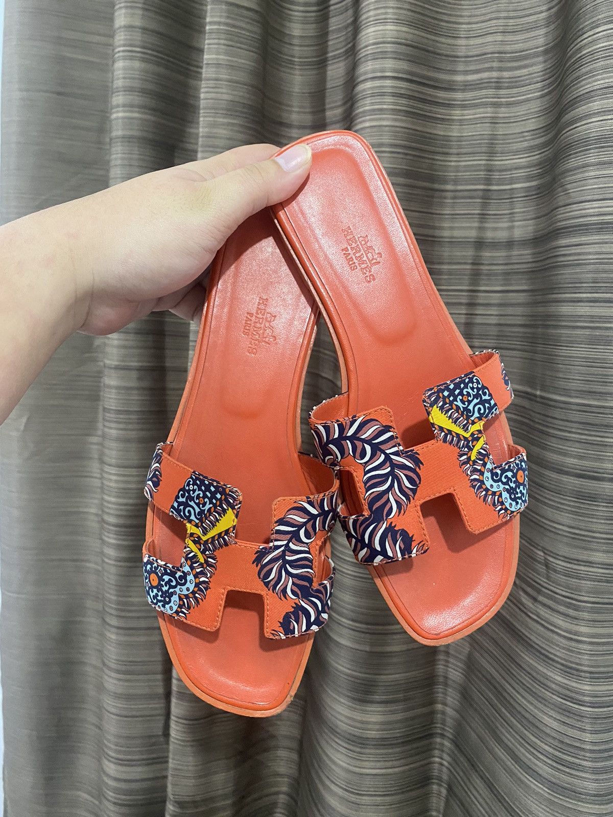 Hermès Sous L'Egide de Mars Oran