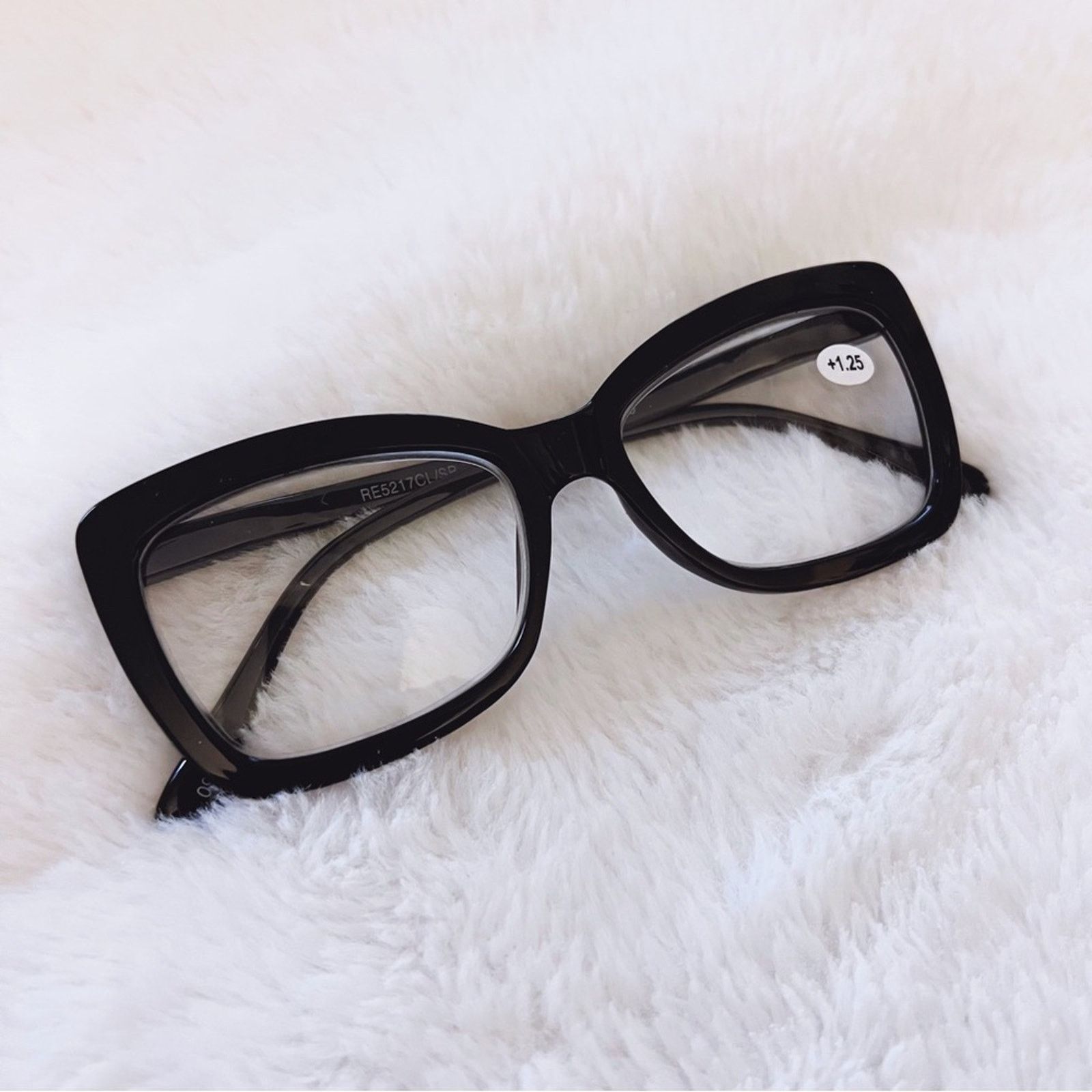 Other Leila Black Cateye Oversized Reader Glasses Size ONE SIZE - 2 Thumbnail