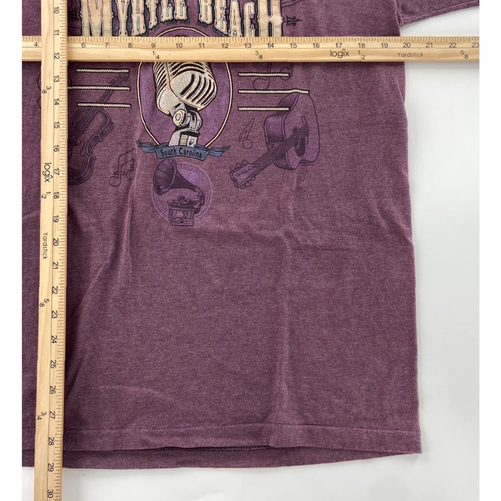 Vintage VINTAGE Center Star Myrtle Beach Shirt Burgundy Music Instruments Single Stitch Adult L Short Sleeve Crew Neck Mens Size US L / EU 52-54 / 3 - 7 Thumbnail