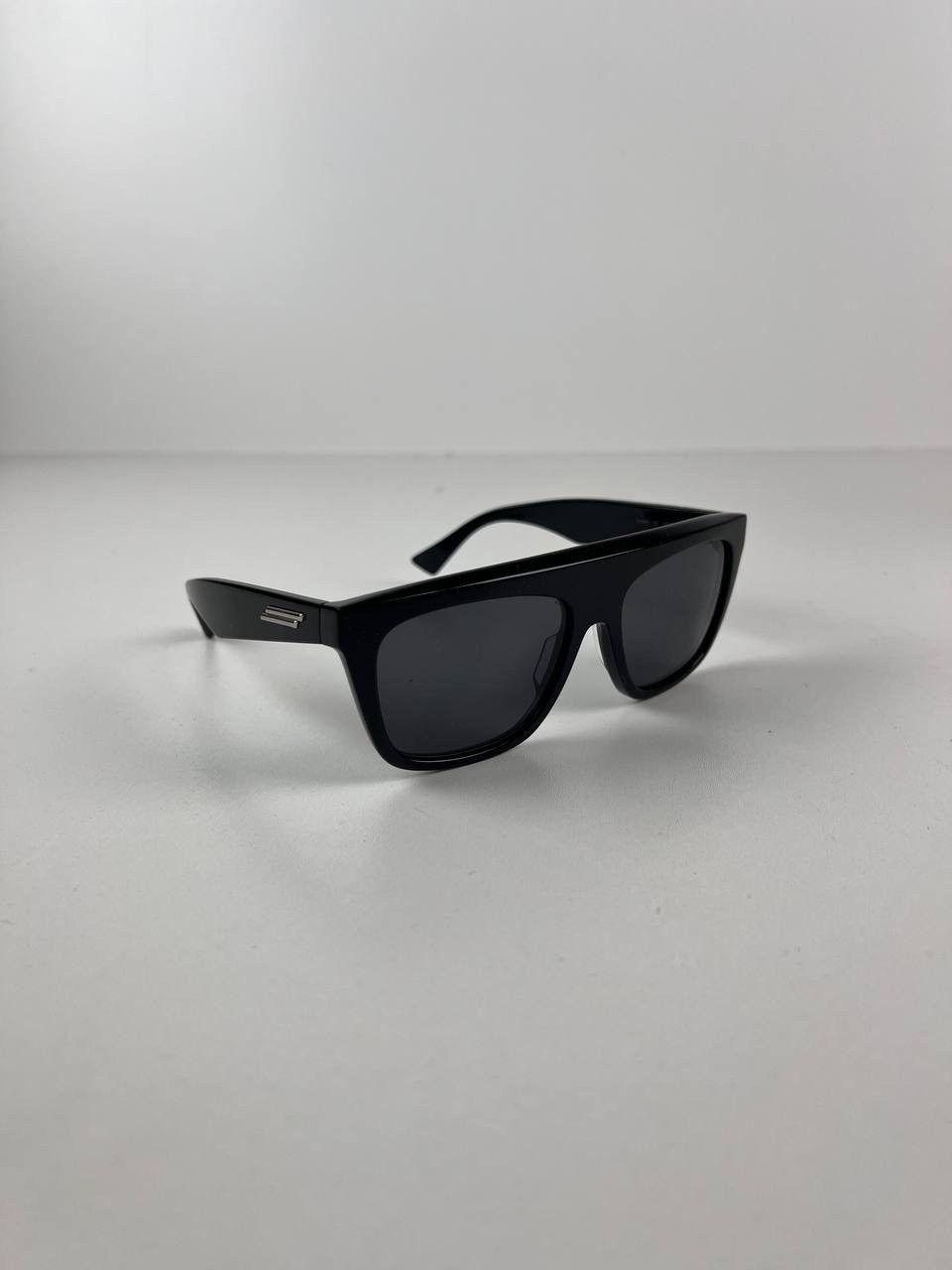 Bottega Veneta Sunglasses black