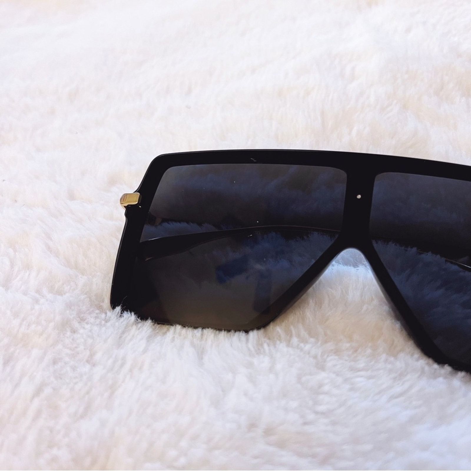 Other Ariel Black Rectangle Full Frame Sunglasses Size ONE SIZE - 3 Thumbnail