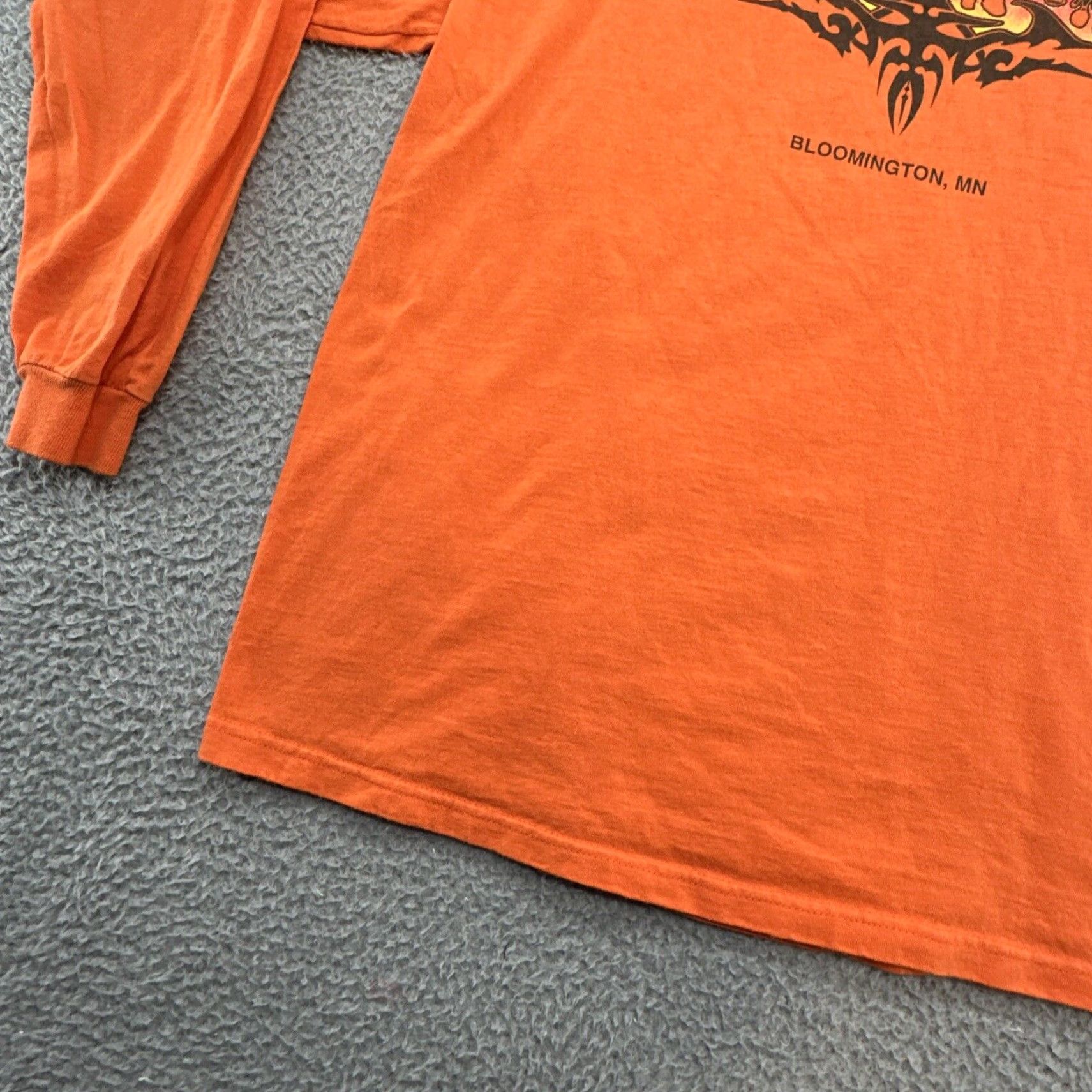 Delta VINTAGE 90’s Hooters Flames Graphic Long Sleeve Shirt Size Large Orange Delta Size US L / EU 52-54 / 3 - 6 Thumbnail
