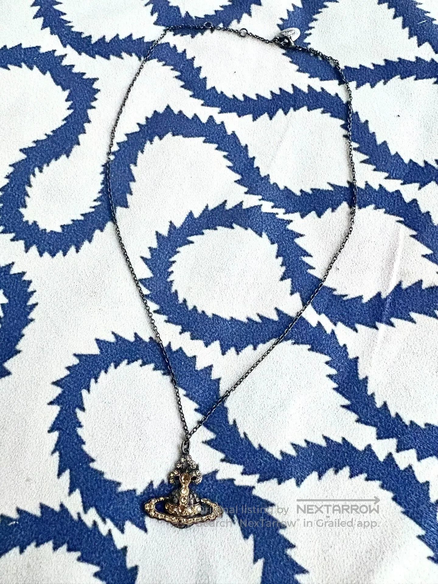 Vivienne Westwood Vivienne Westwood Black Saturn Bow Necklace. Size ONE SIZE - 4 Thumbnail