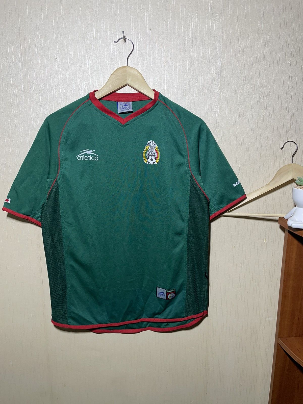 Vintage Atletica Mexico 2002 vintage soccer jersey Size US L / EU 52-54 / 3 - 1 Thumbnail