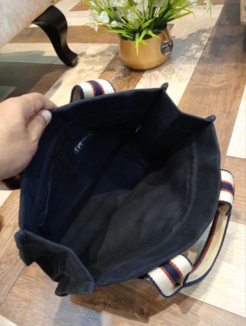 agnes b. AGNES B. VOYAGE TOTE BAG - BLACK Size ONE SIZE - 7 Thumbnail