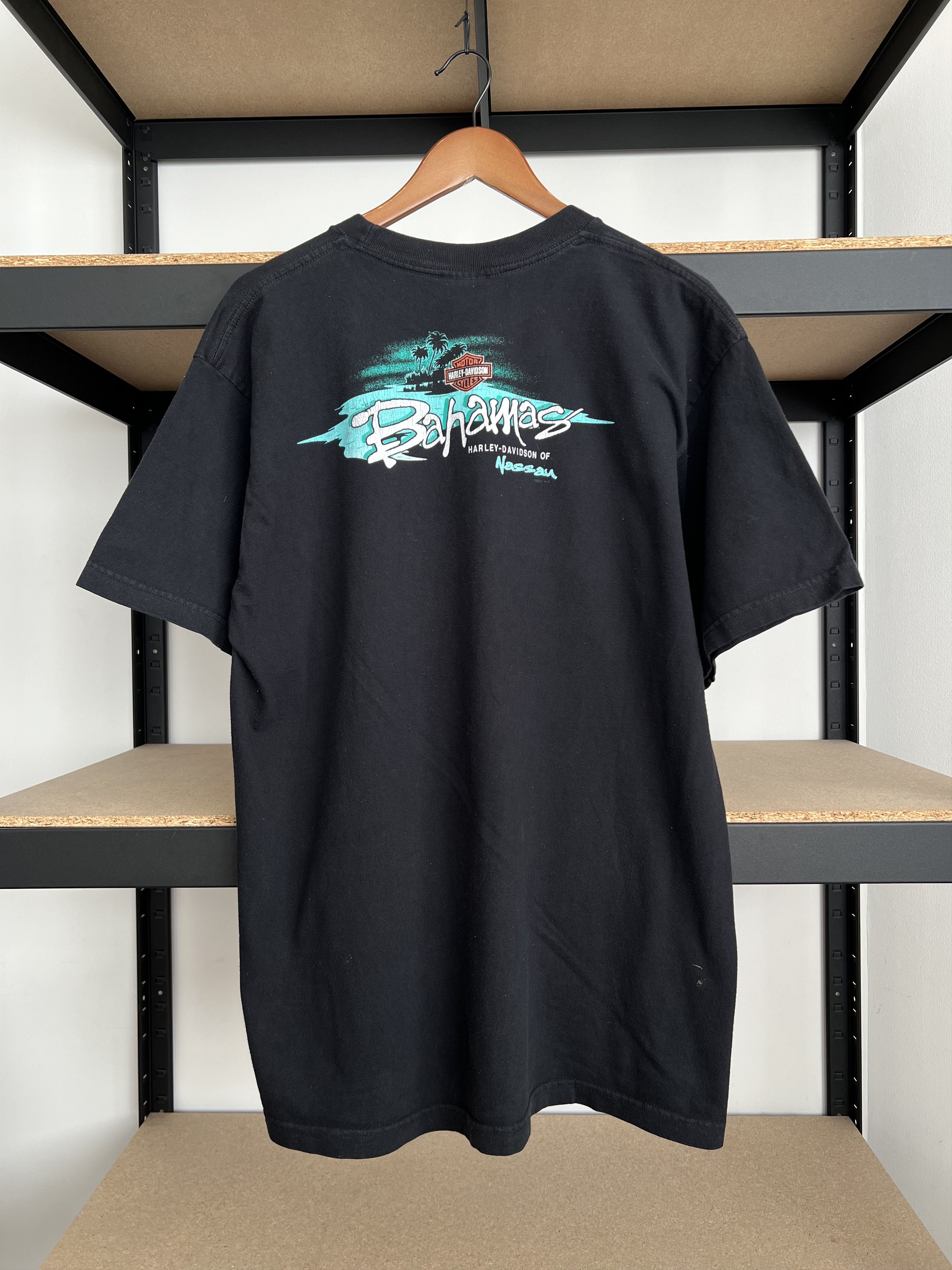 Harley Davidson Vintage 2008 Harley Davidson Sexy Girl Bahamas T-shirt Size US XL / EU 56 / 4 - 4 Thumbnail