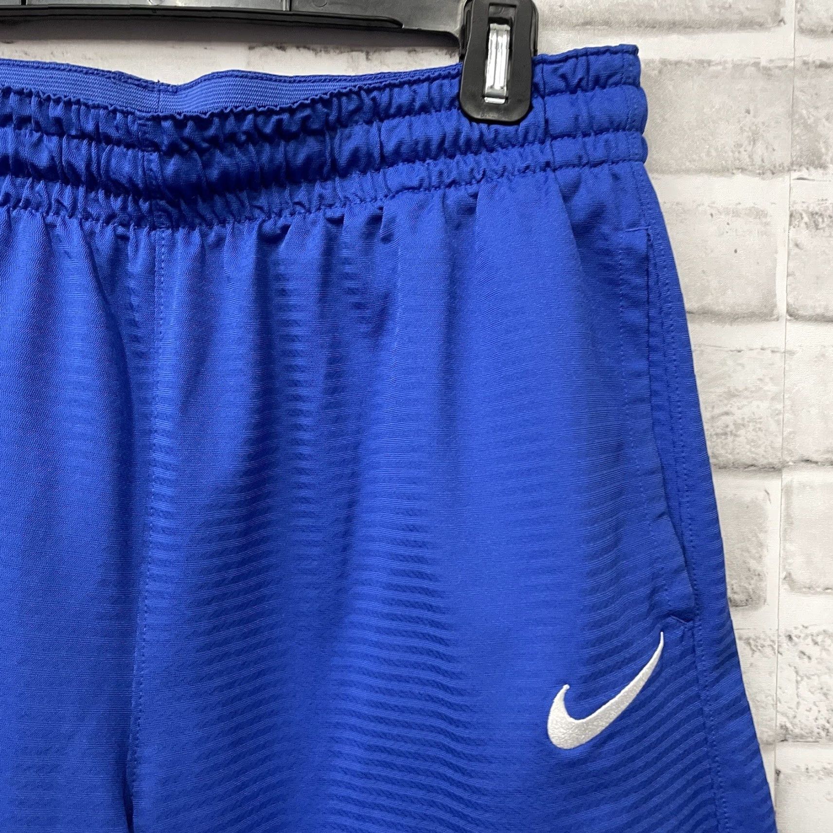 Nike Nike blue athletic drawstring stretchy shorts Mens Size L Size US 33 - 2 Thumbnail